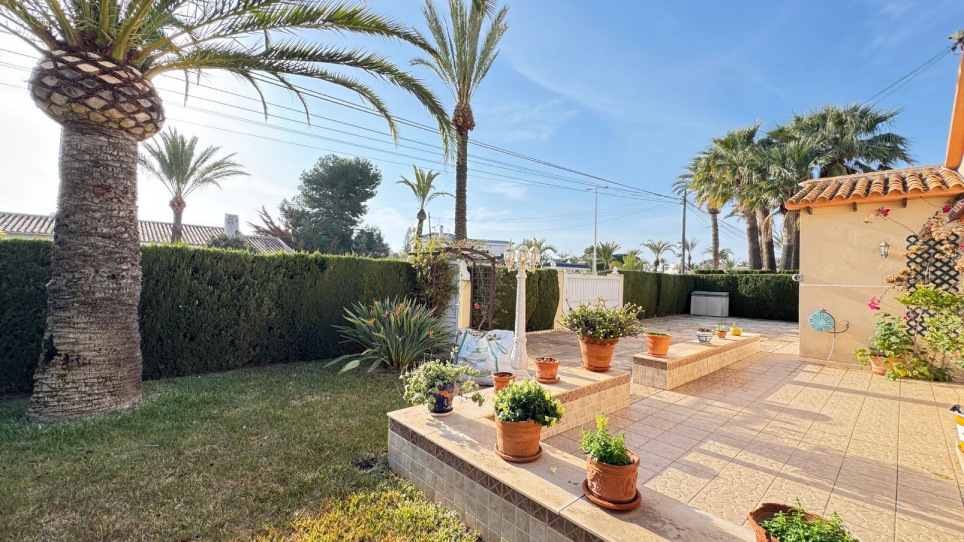 Resale - Freistehende Villa -
Cabo Roig