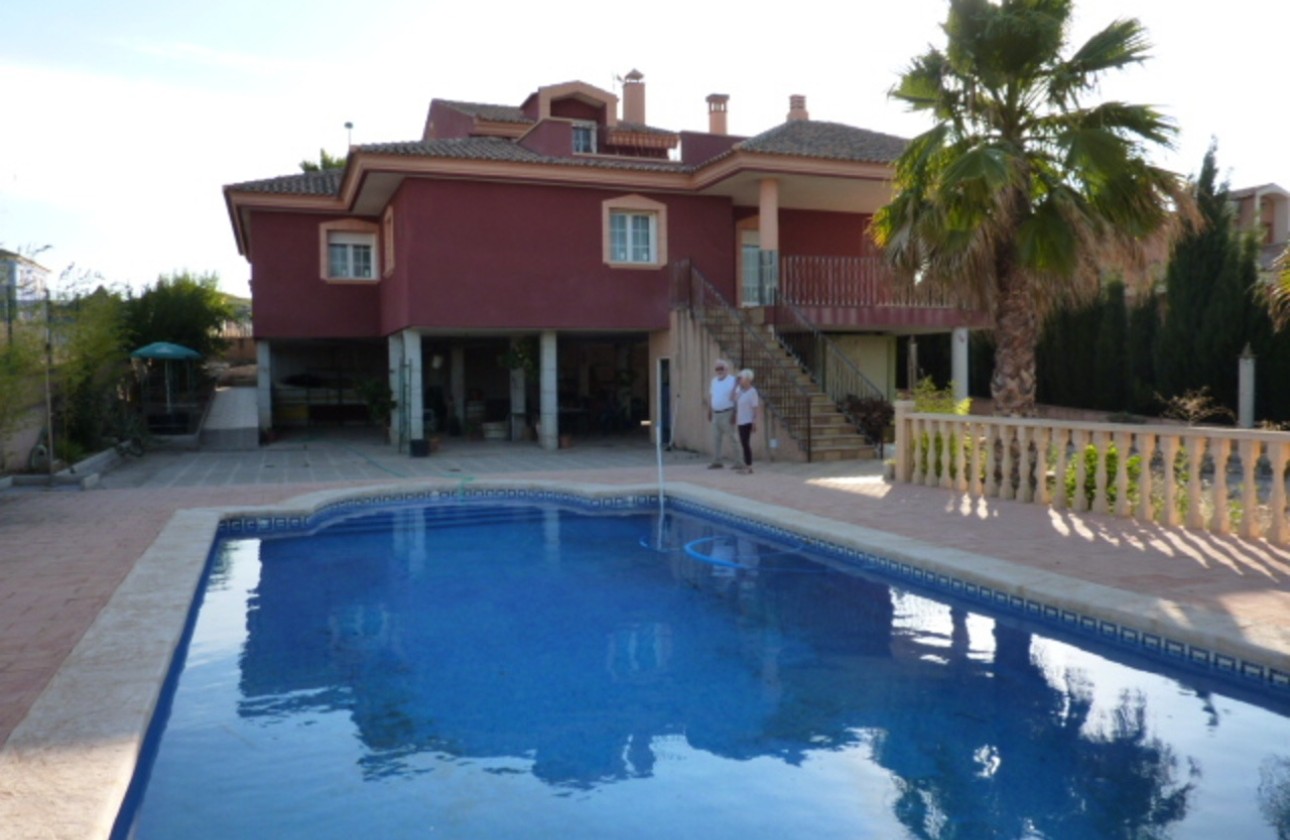 Resale - Freistehende Villa -
Calasparra - Inland