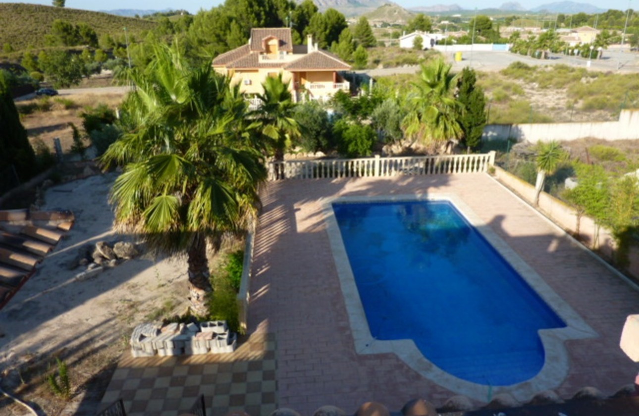 Resale - Freistehende Villa -
Calasparra - Inland