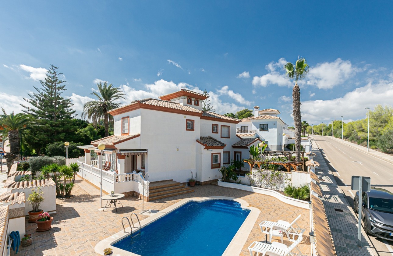 Resale - Freistehende Villa -
Campoamor - Campoamor Golf