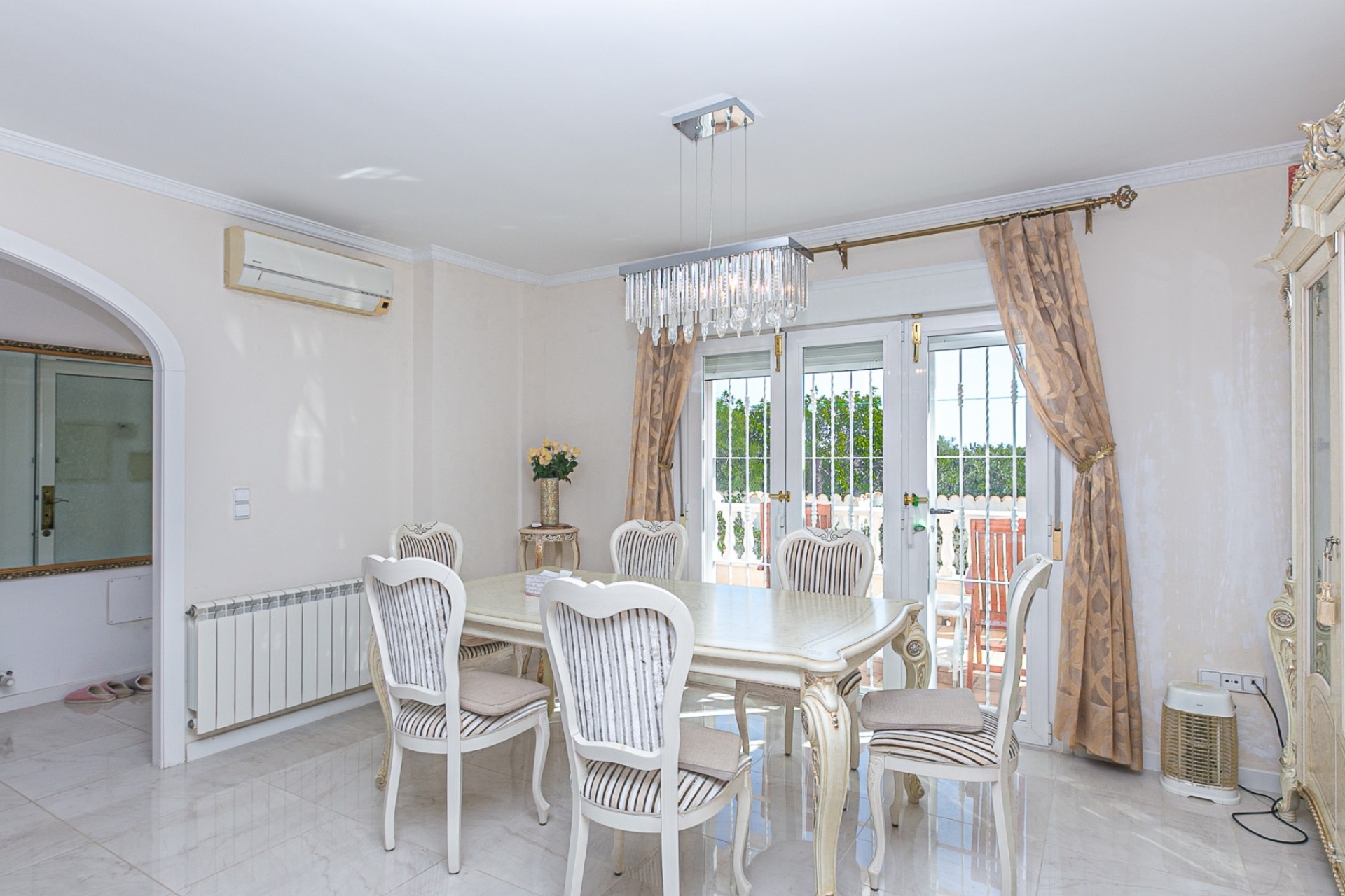 Resale - Freistehende Villa -
Campoamor - Campoamor Golf