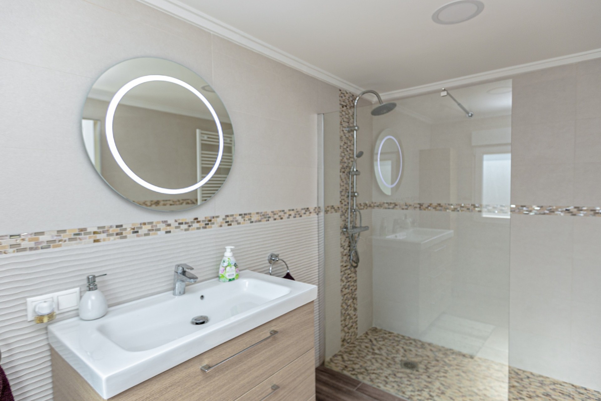 Resale - Freistehende Villa -
Campoamor - Lomas de Don Juan