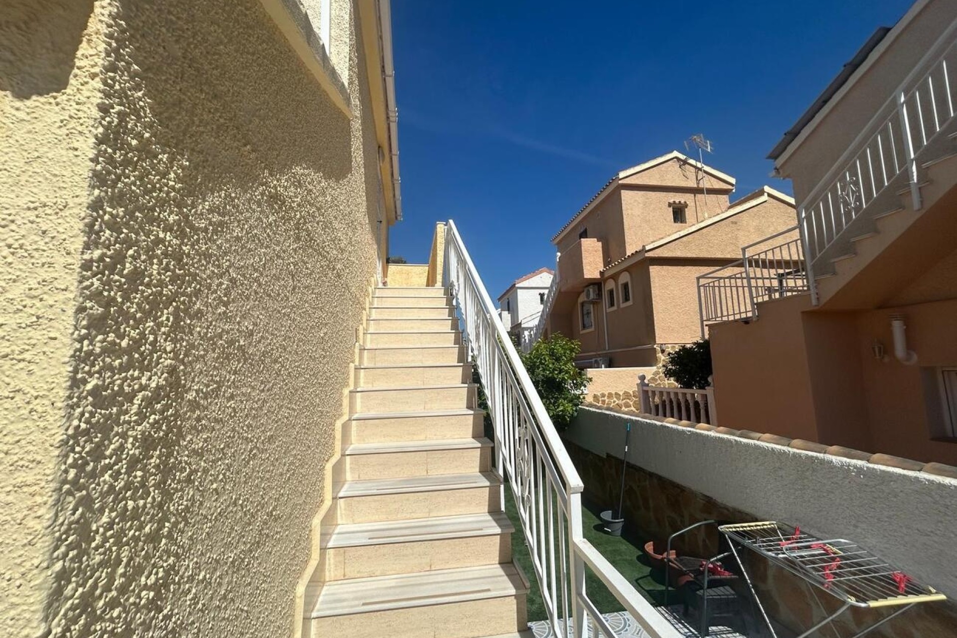 Resale - Freistehende Villa -
Camposol - Sector D