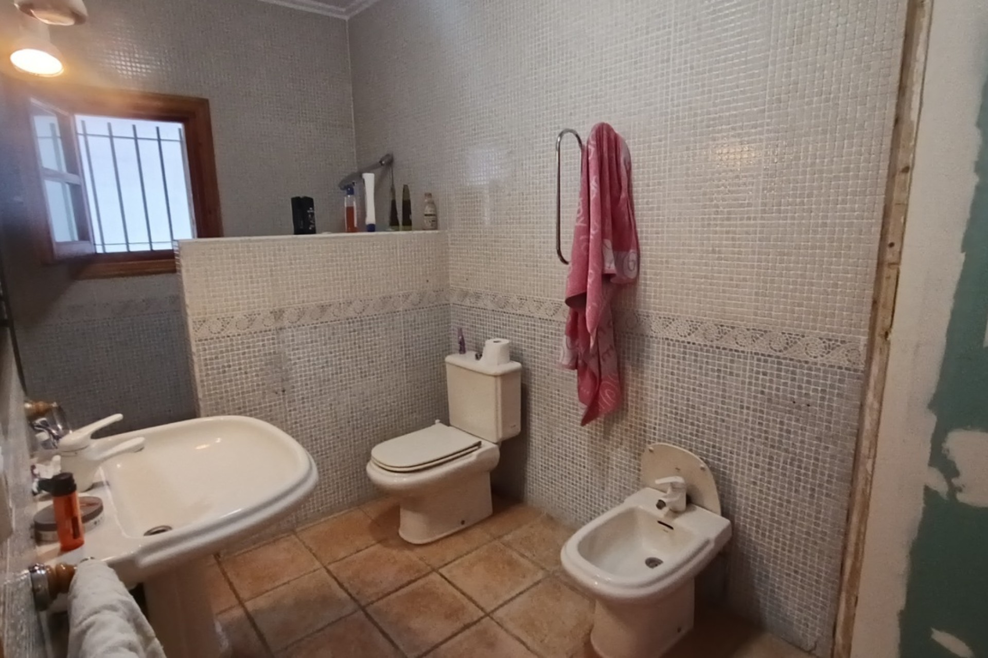 Resale - Freistehende Villa -
Cañadas de San Pedro - Inland