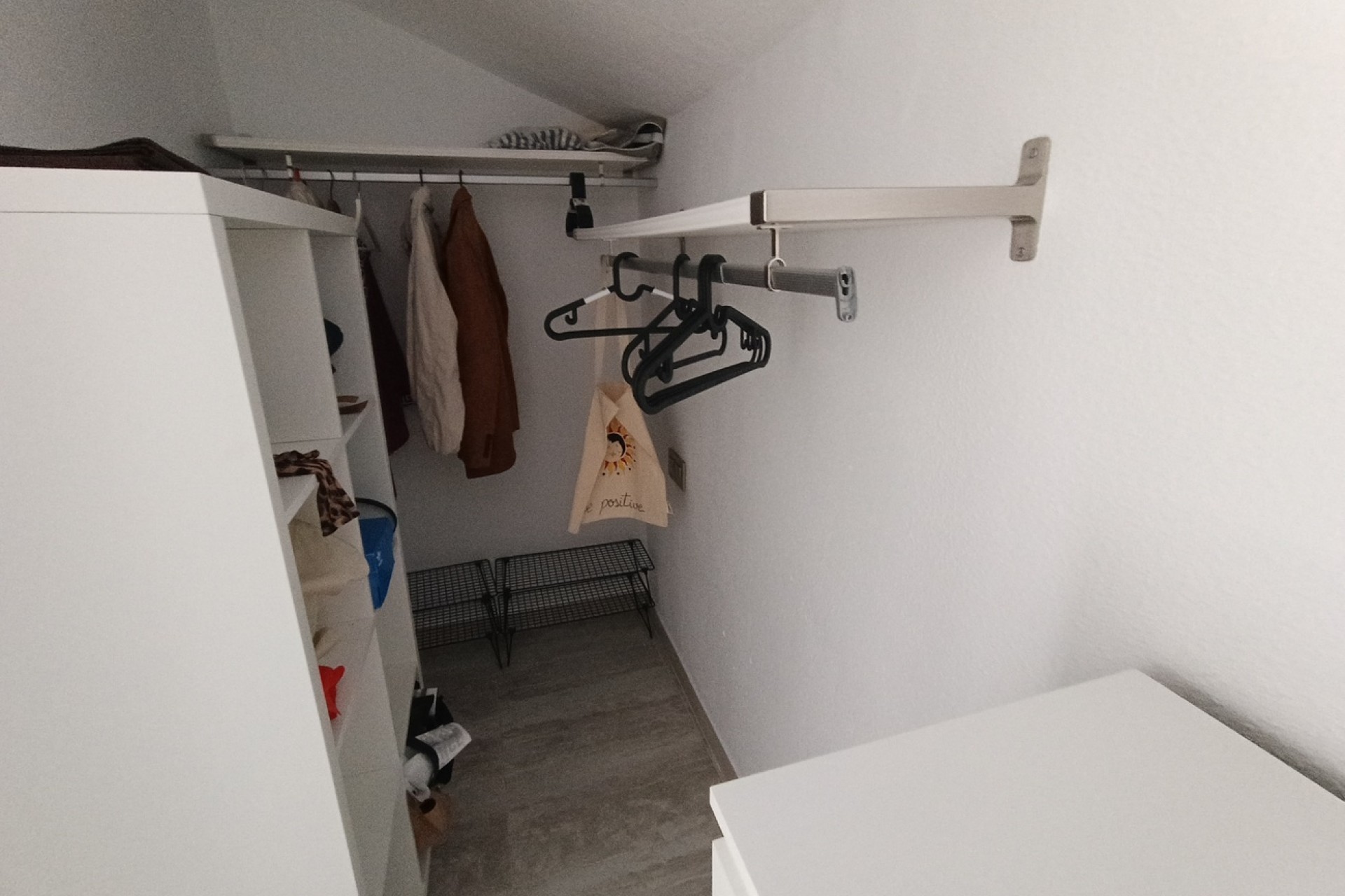 Resale - Freistehende Villa -
Cañadas de San Pedro - Inland
