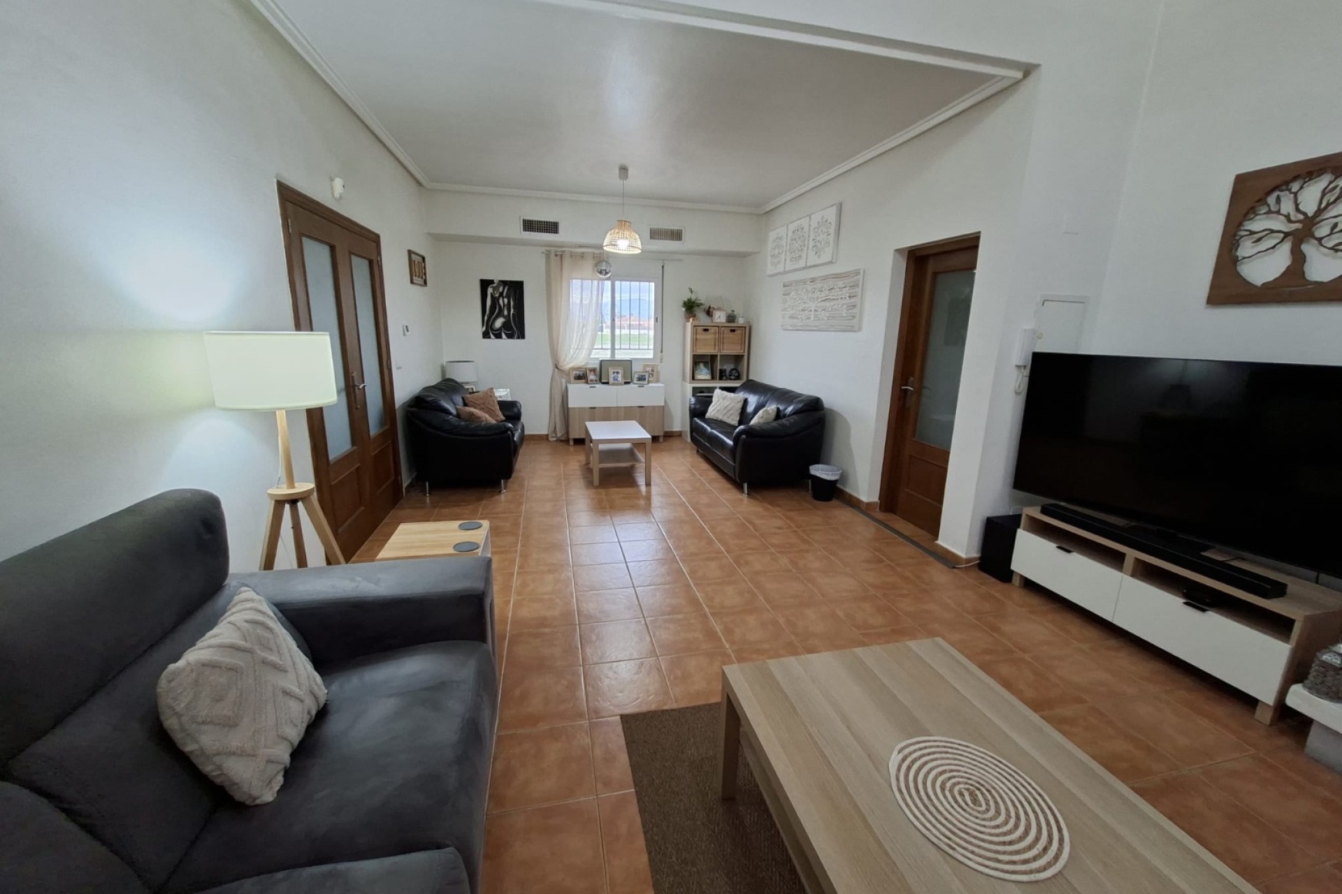 Resale - Freistehende Villa -
Catral