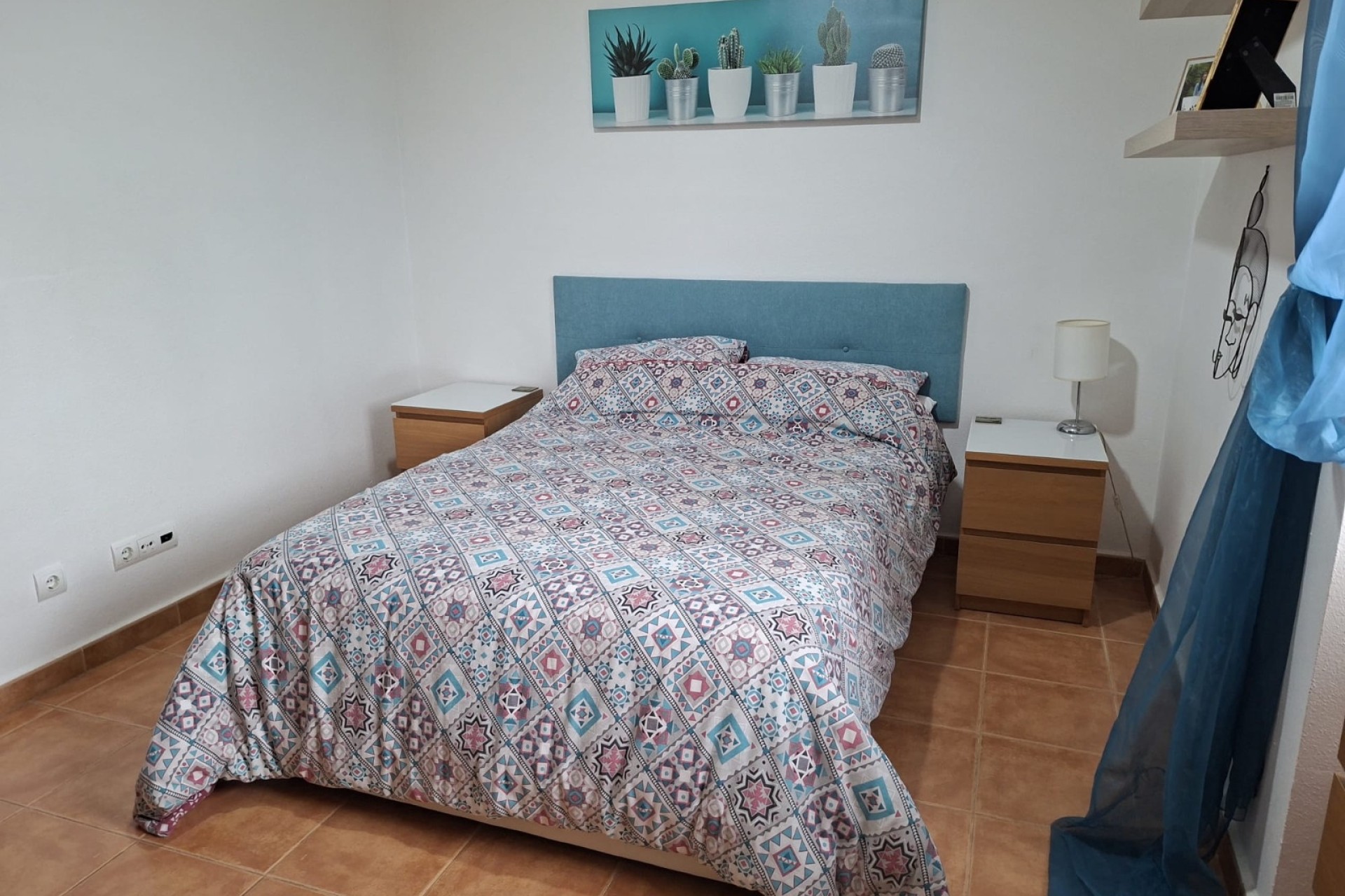 Resale - Freistehende Villa -
Catral
