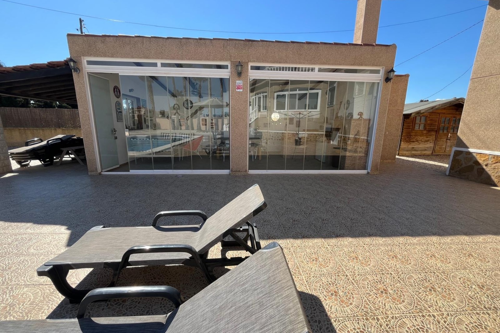 Resale - Freistehende Villa -
Catral