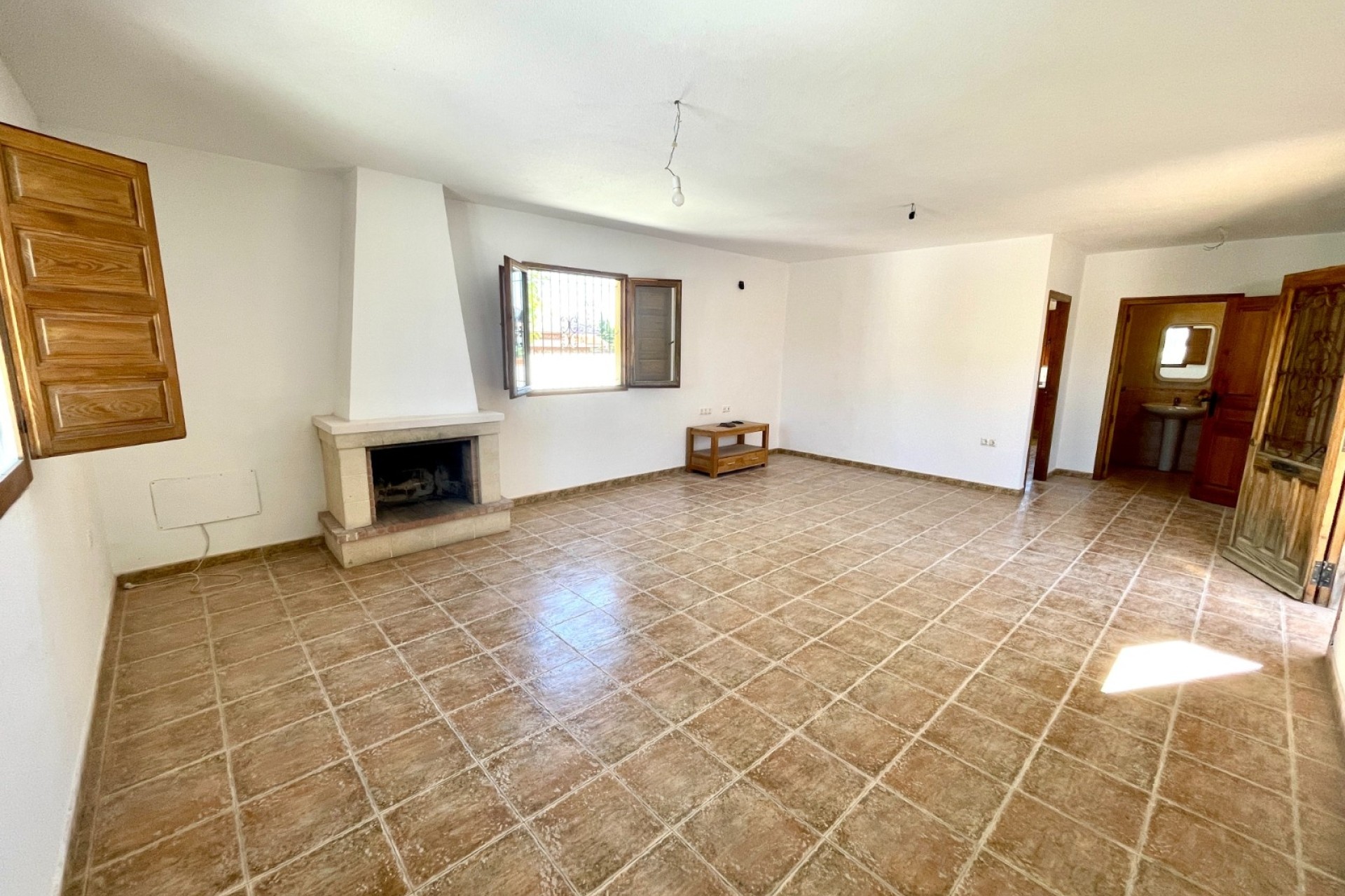 Resale - Freistehende Villa -
Catral