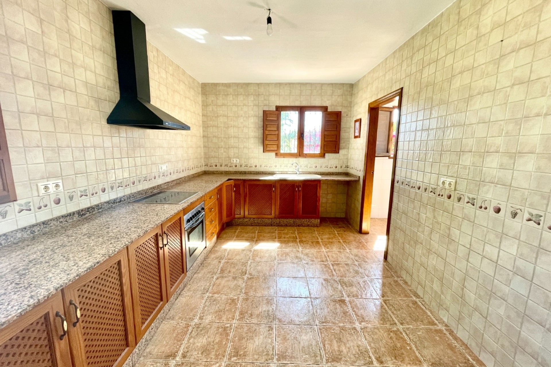 Resale - Freistehende Villa -
Catral