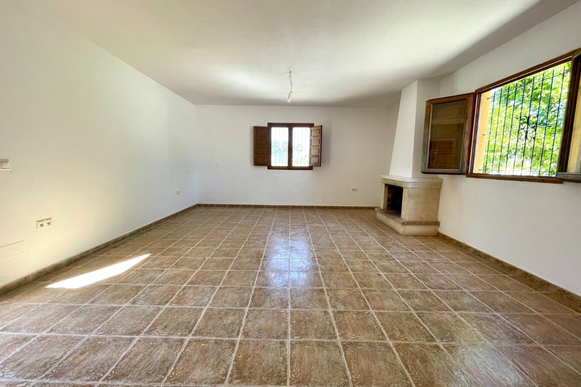 Resale - Freistehende Villa -
Catral