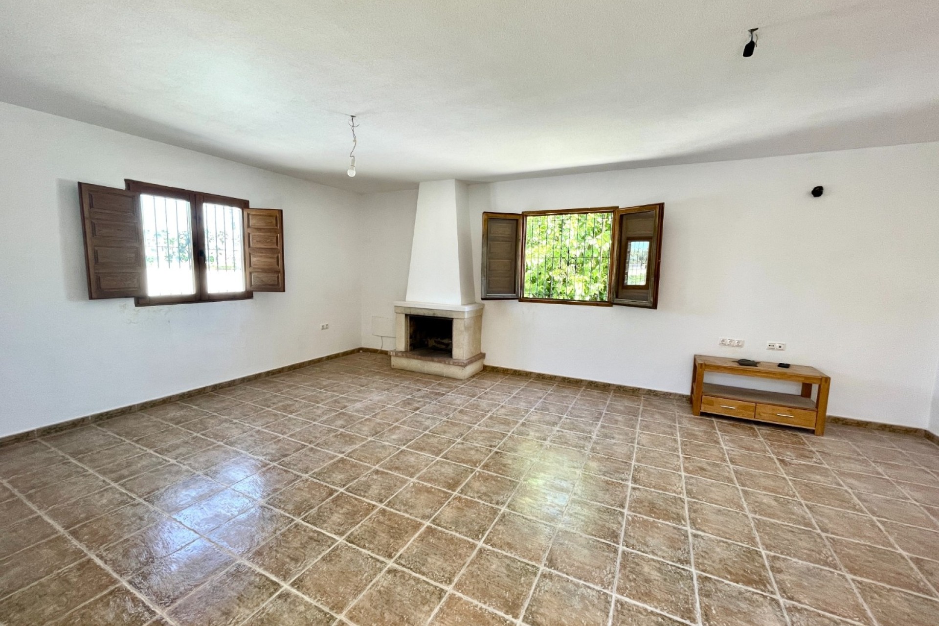 Resale - Freistehende Villa -
Catral