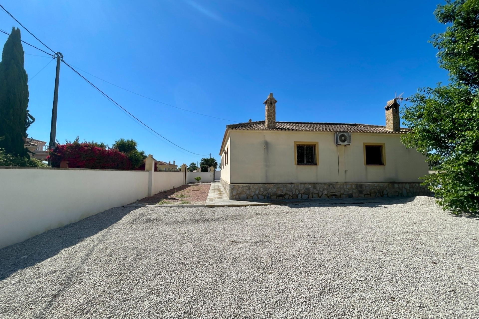 Resale - Freistehende Villa -
Catral
