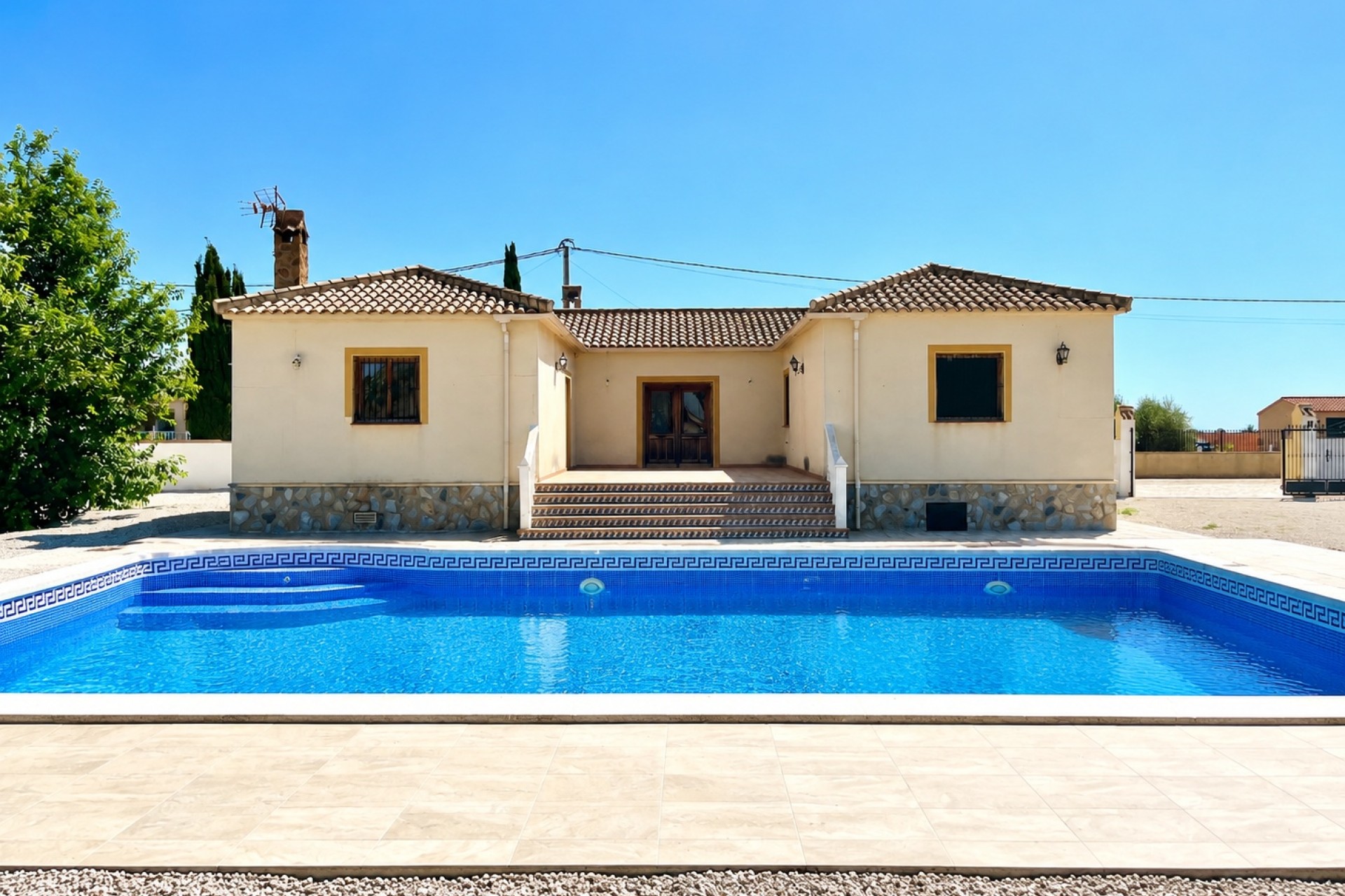 Resale - Freistehende Villa -
Catral