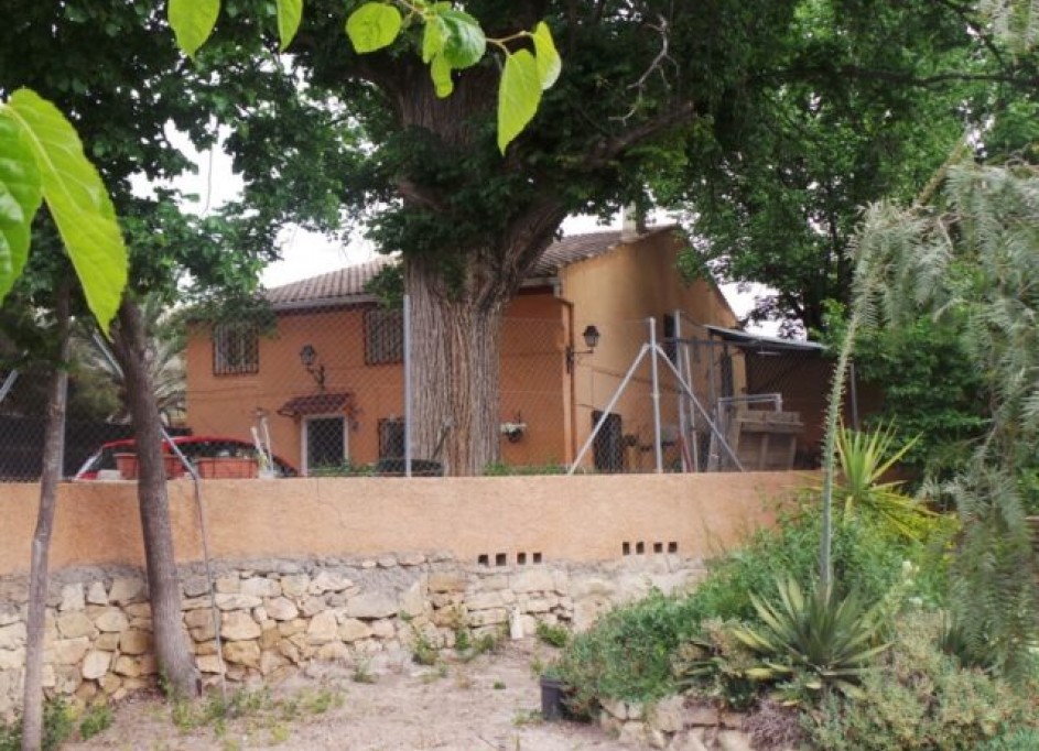 Resale - Freistehende Villa -
Chinorlet