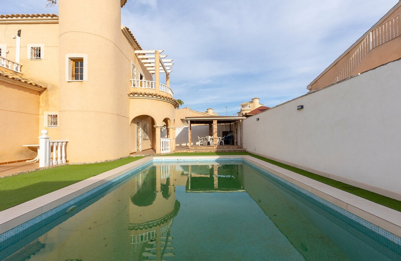 Resale - Freistehende Villa -
Ciudad Quesada - Rojales - Ciudad Quesada