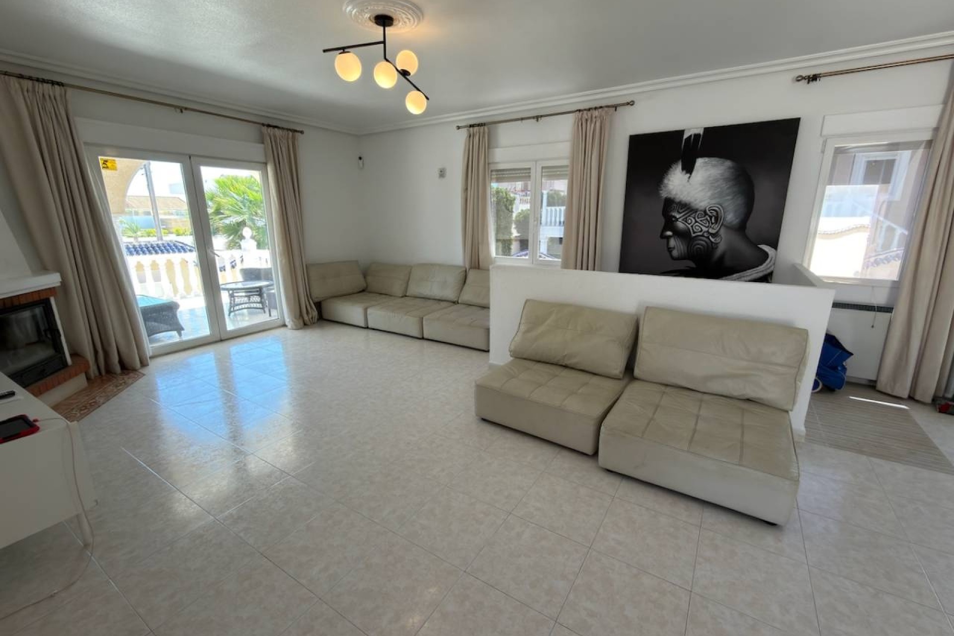 Resale - Freistehende Villa -
Ciudad Quesada - Rojales - Urbanizaciones