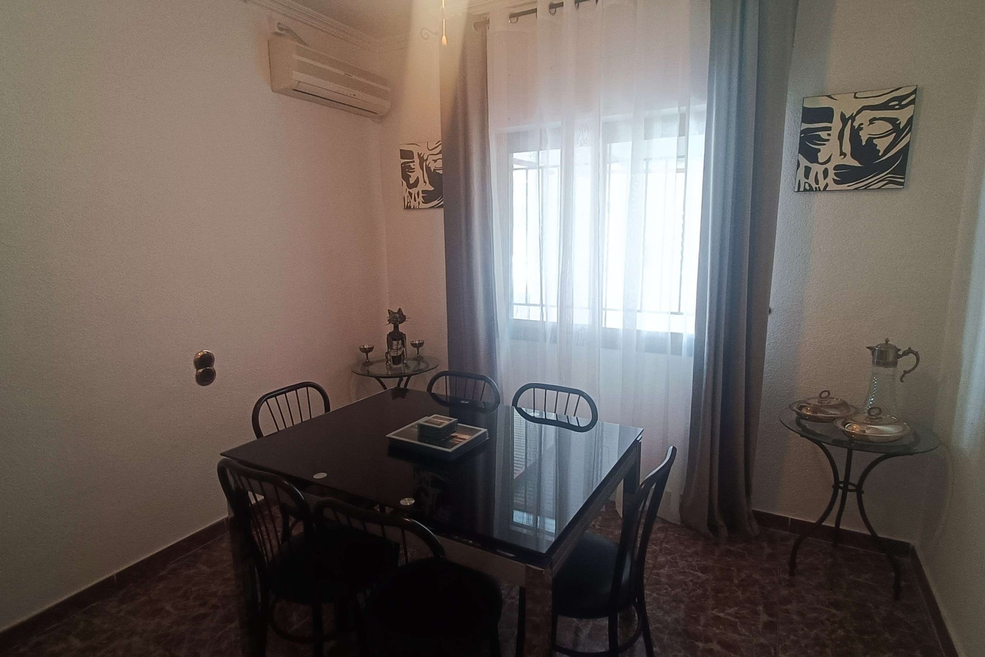 Resale - Freistehende Villa -
Crevillente