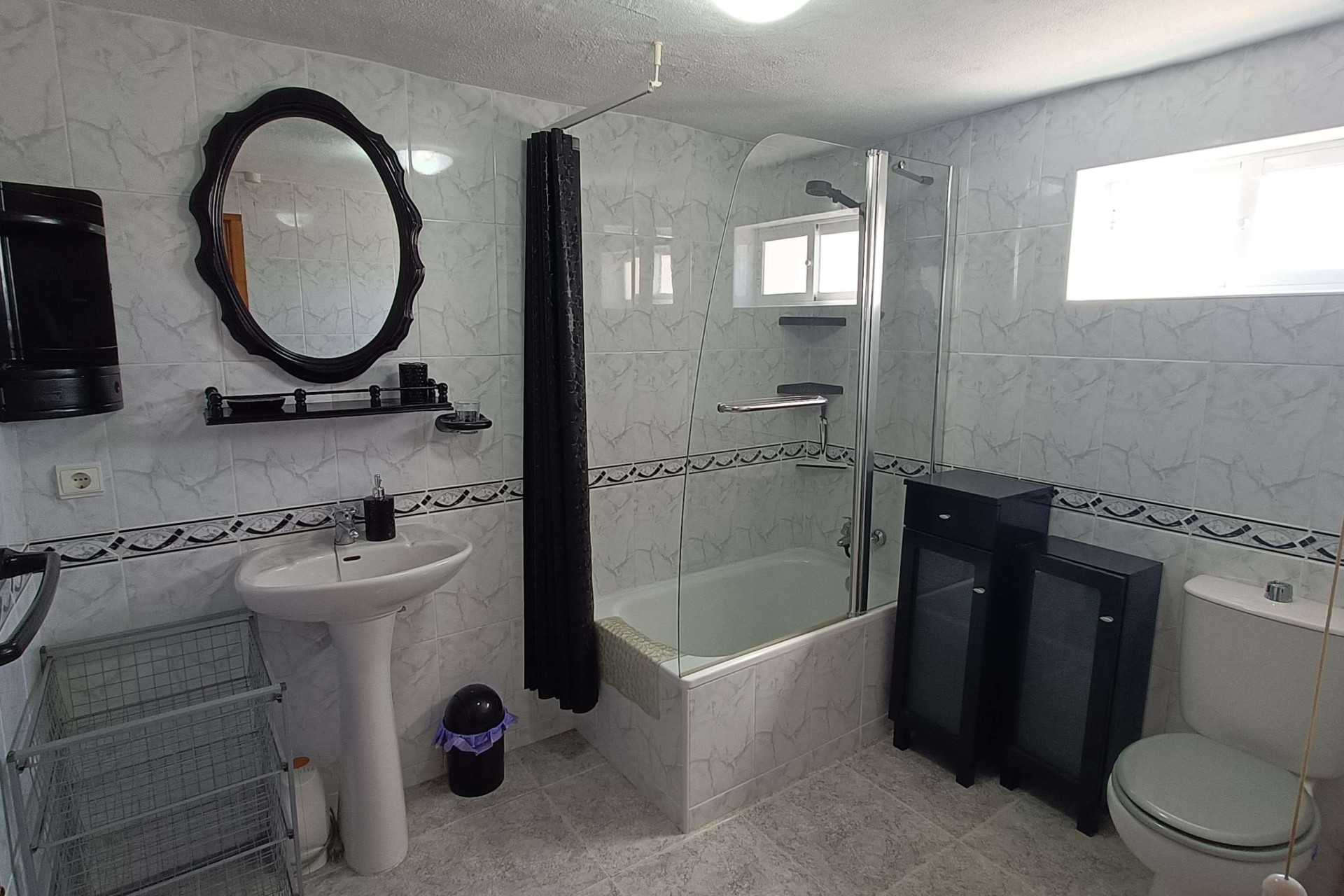 Resale - Freistehende Villa -
Crevillente