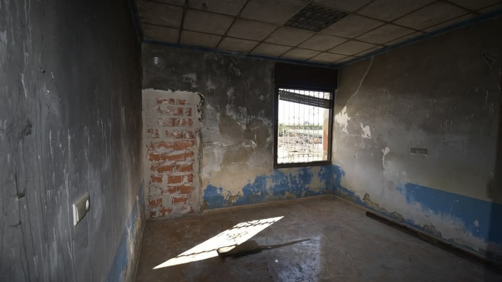 Resale - Freistehende Villa -
Daya Nueva