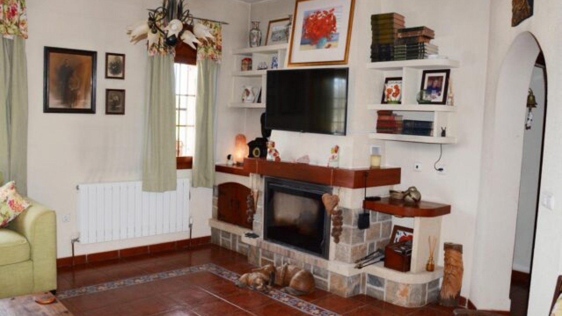 Resale - Freistehende Villa -
Daya Vieja