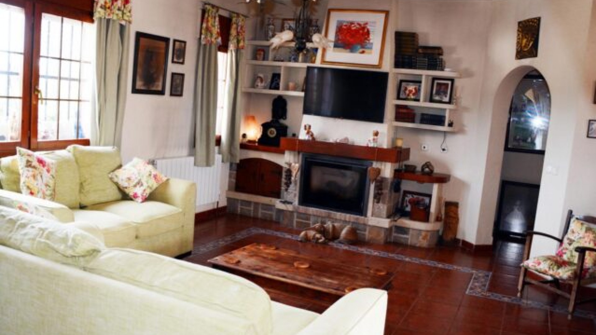 Resale - Freistehende Villa -
Daya Vieja