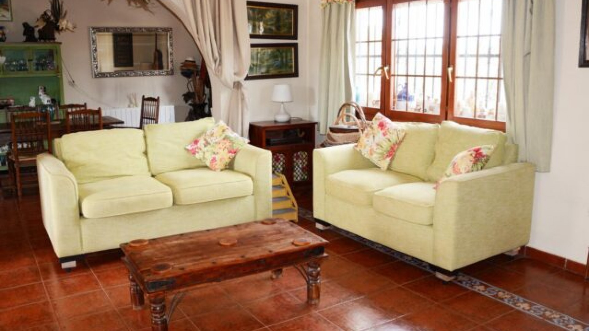 Resale - Freistehende Villa -
Daya Vieja