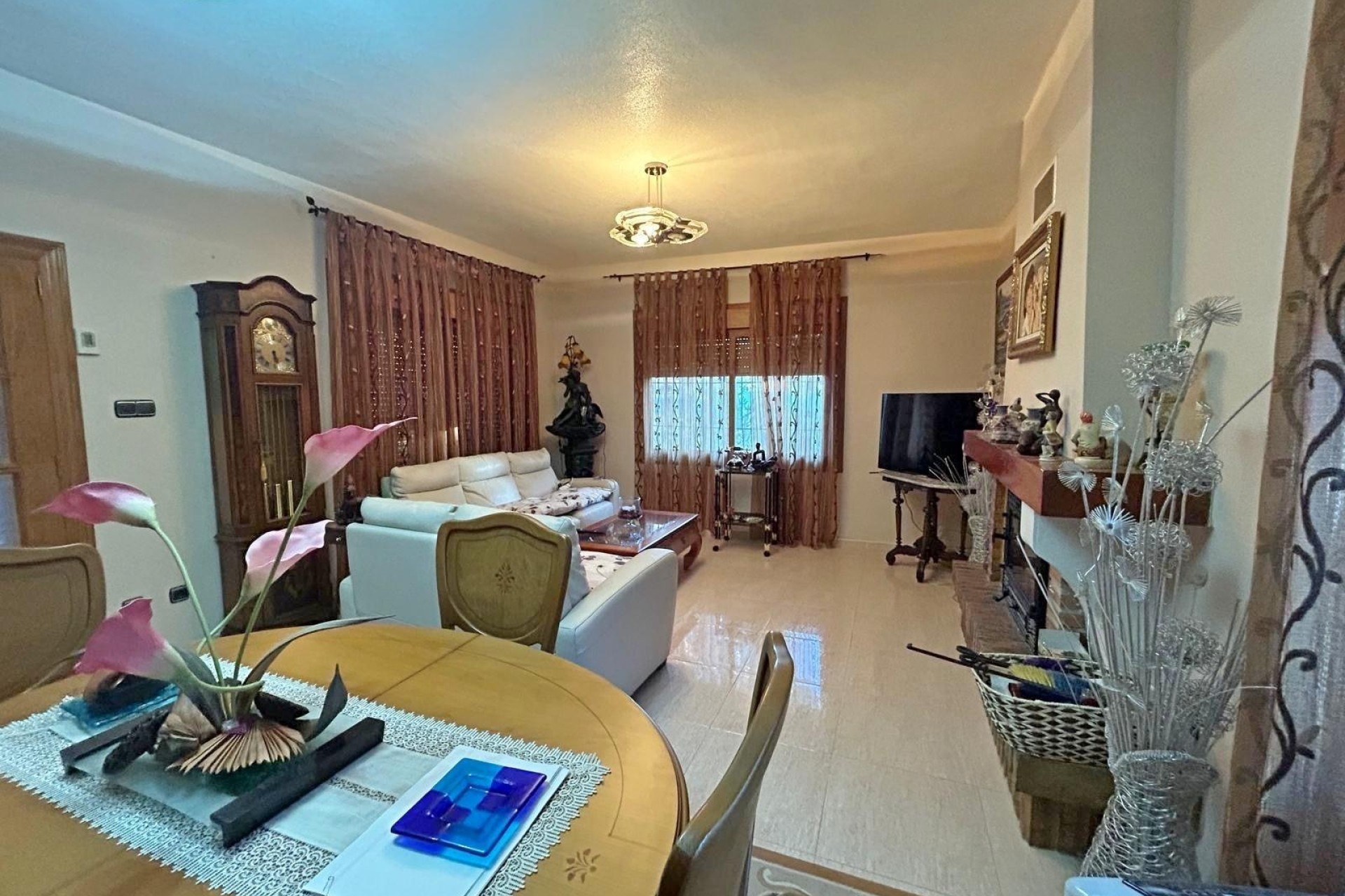 Resale - Freistehende Villa -
Dehesa de campoamor - Campoamor