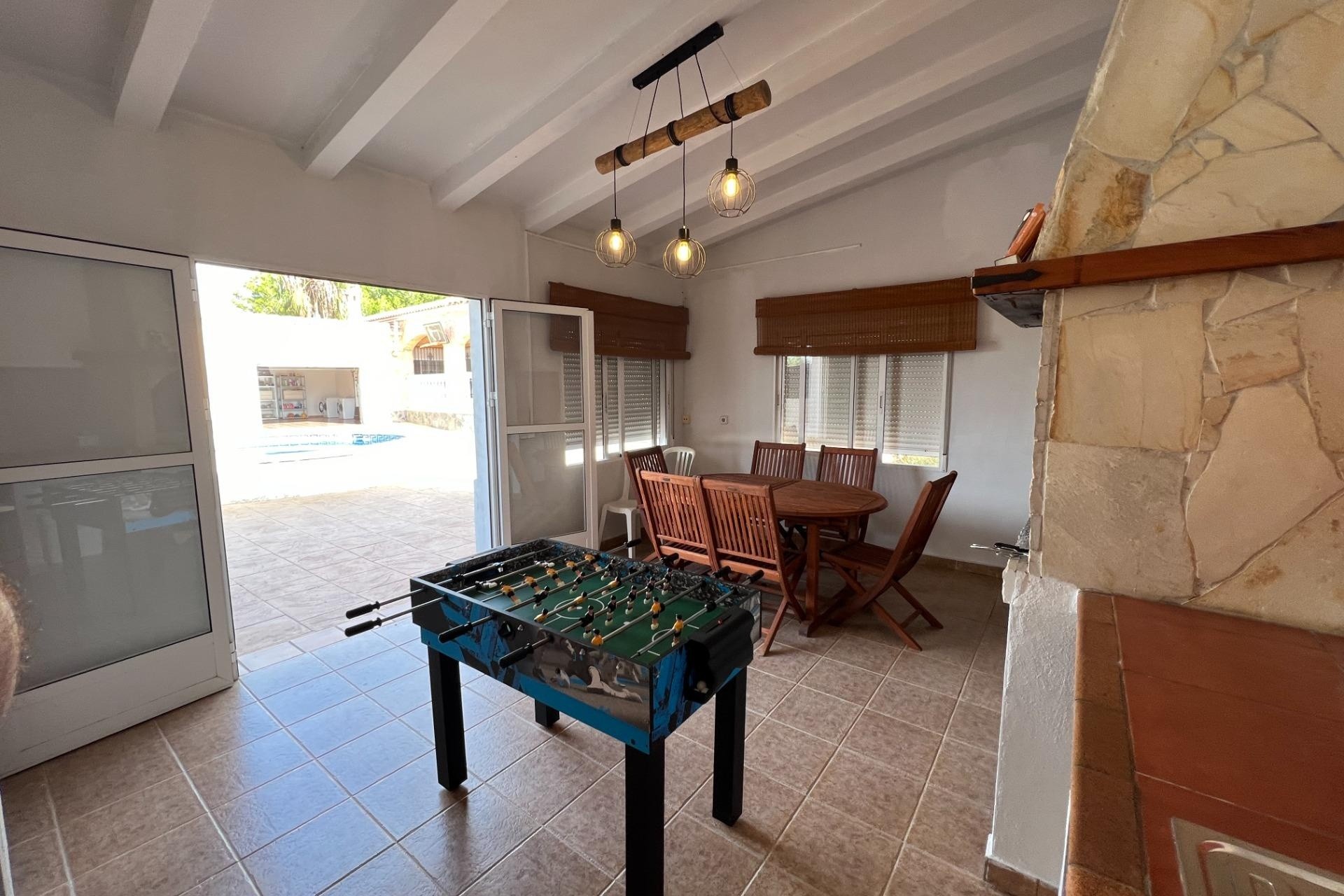Resale - Freistehende Villa -
Dolores - CMNO. ESCORREDOR