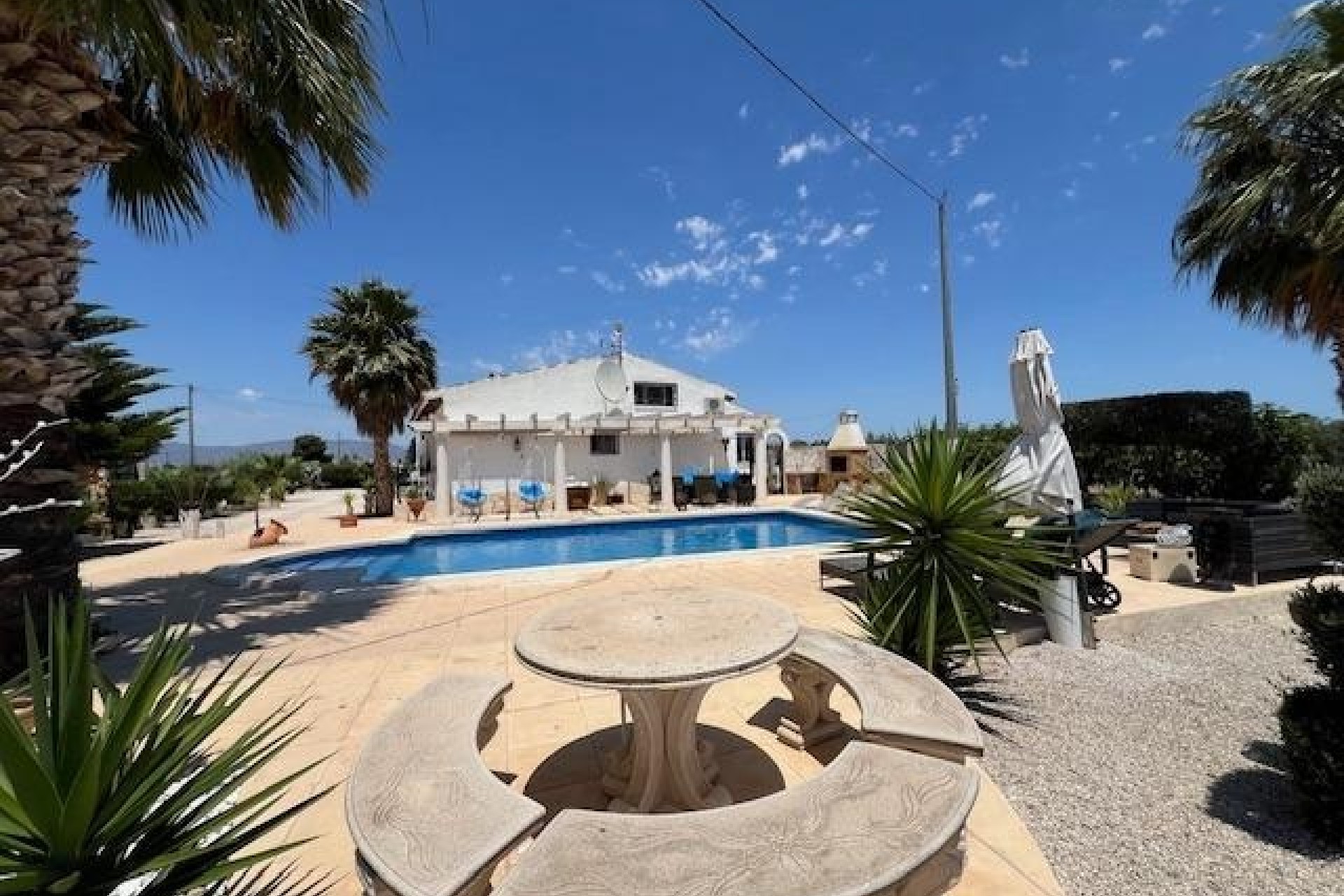Resale - Freistehende Villa -
Dolores - Comunidad Valenciana