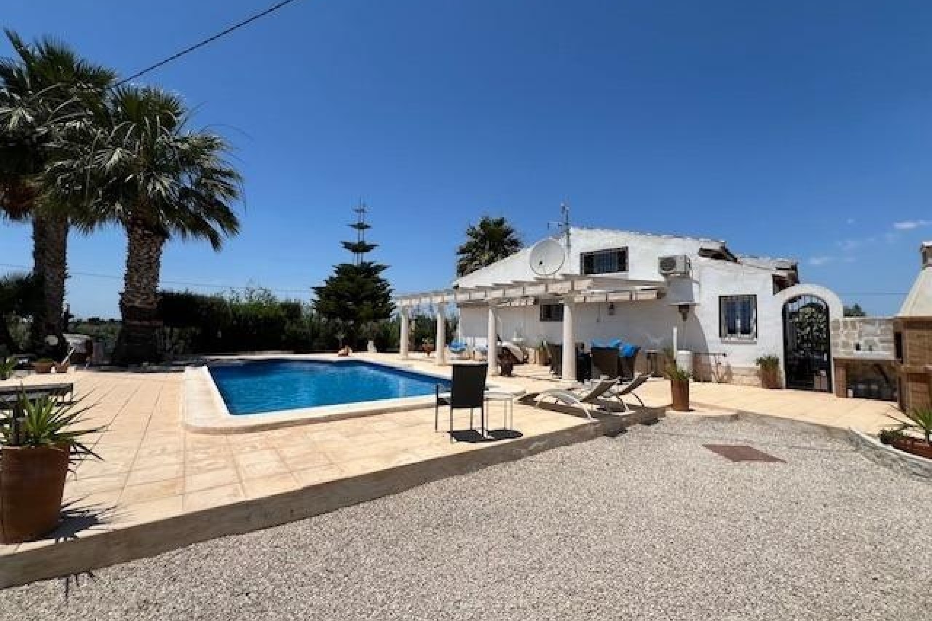 Resale - Freistehende Villa -
Dolores - Comunidad Valenciana