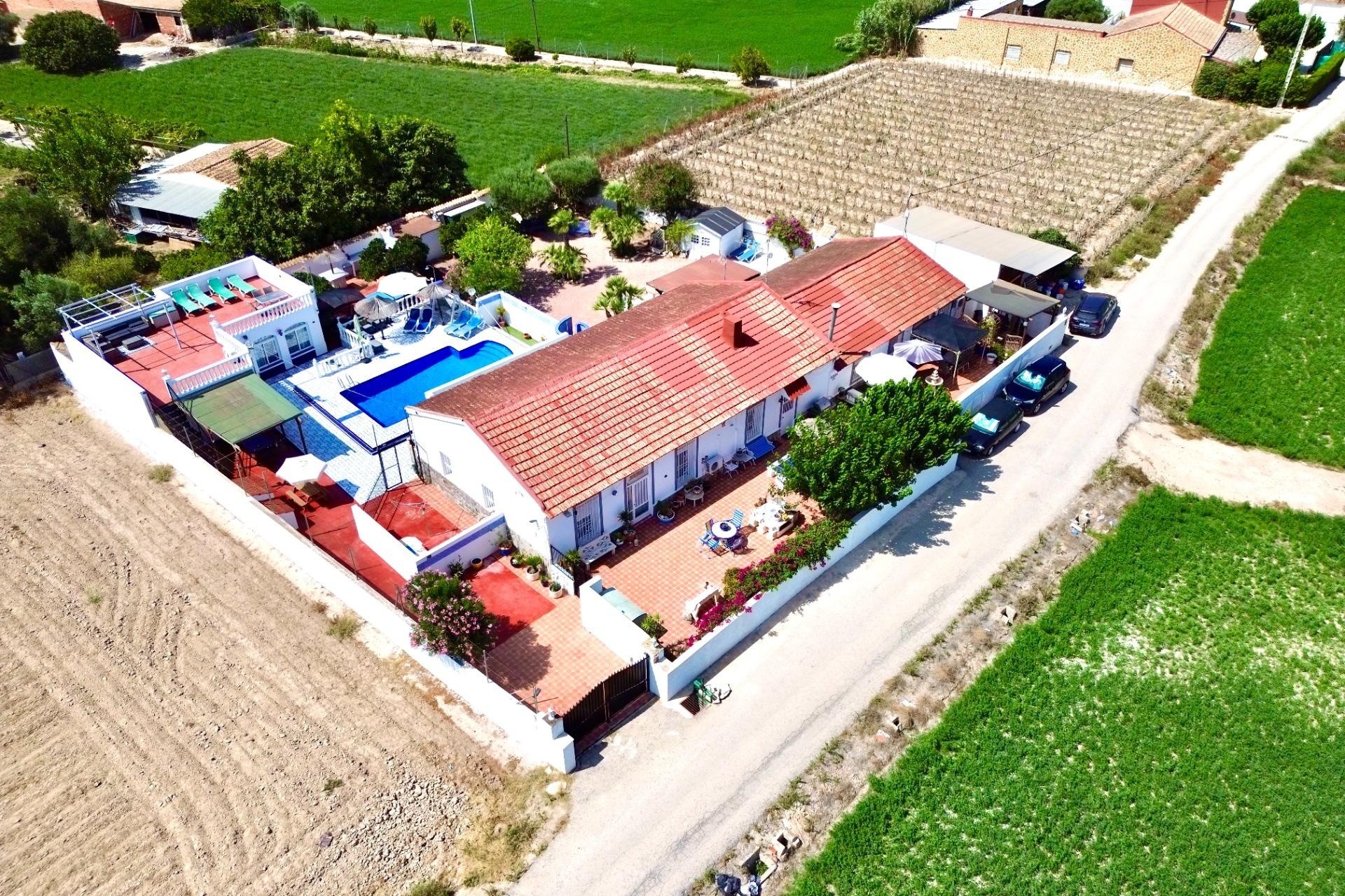 Resale - Freistehende Villa -
Dolores - Comunidad Valenciana