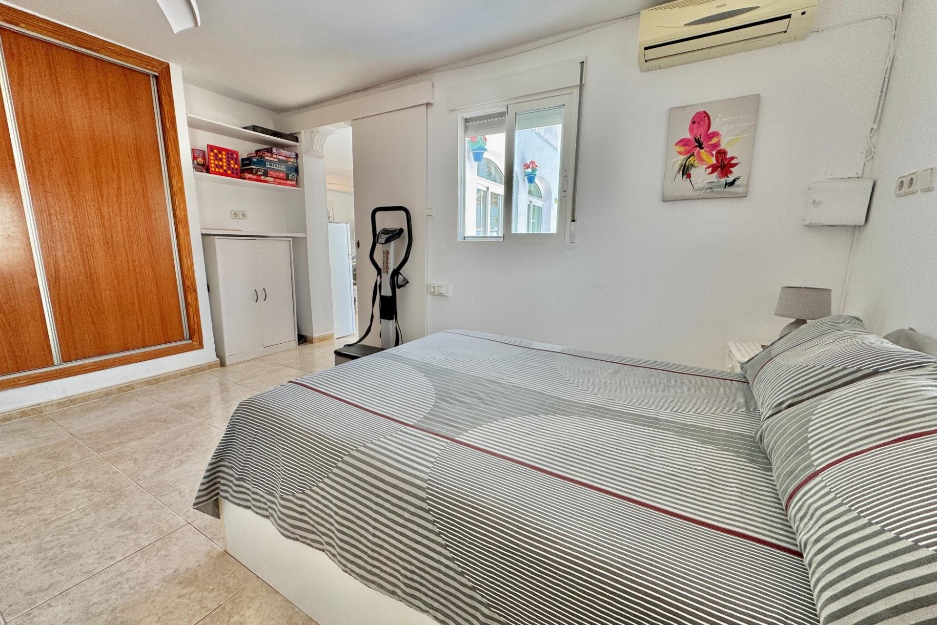 Resale - Freistehende Villa -
Dolores - Comunidad Valenciana