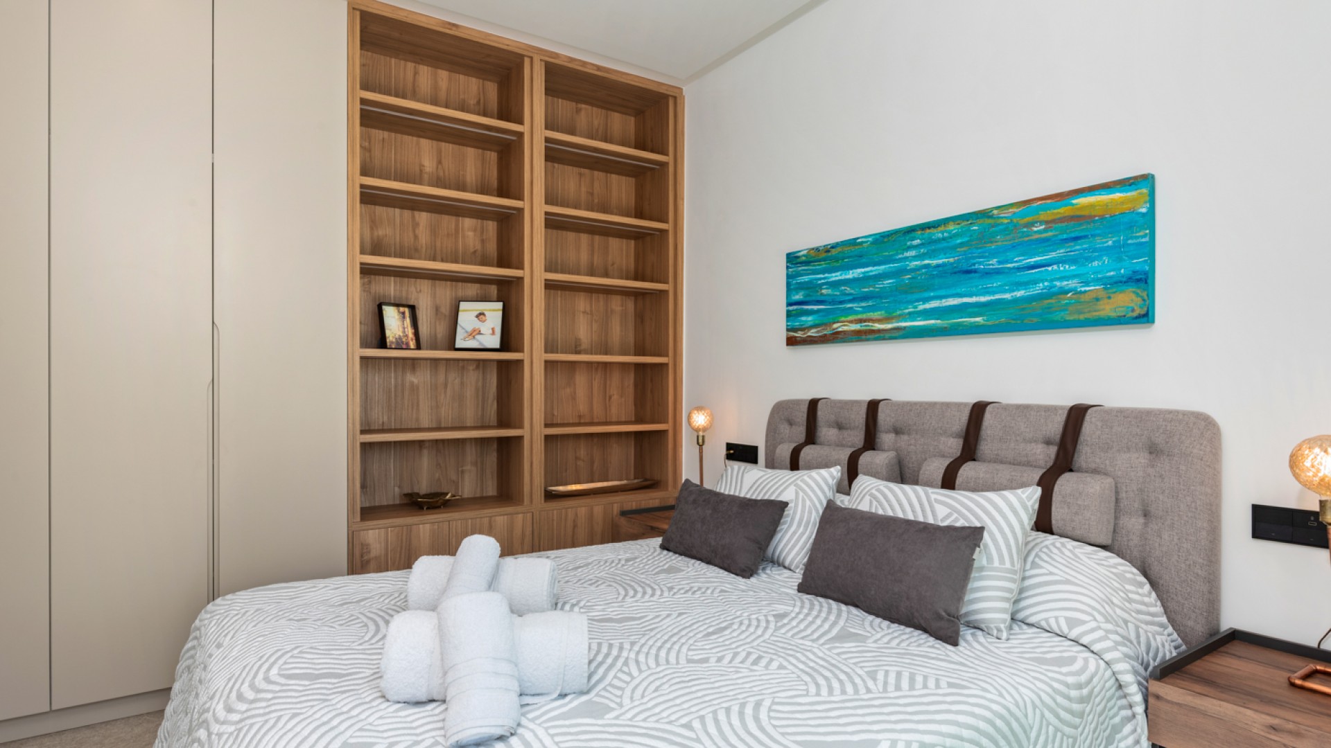 Resale - Freistehende Villa -
El Campello - El Amerador