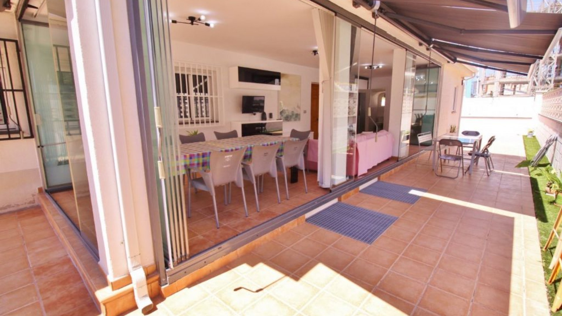 Resale - Freistehende Villa -
El Campello