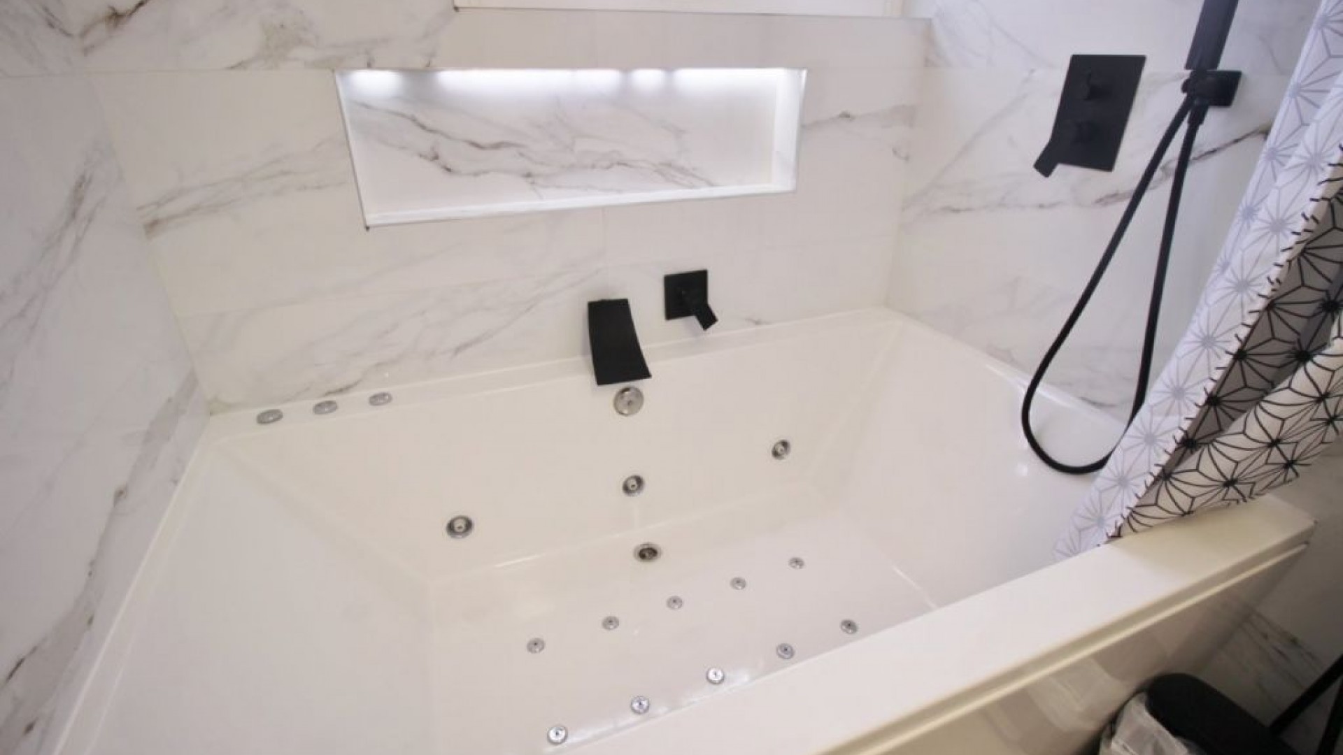 Resale - Freistehende Villa -
El Campello