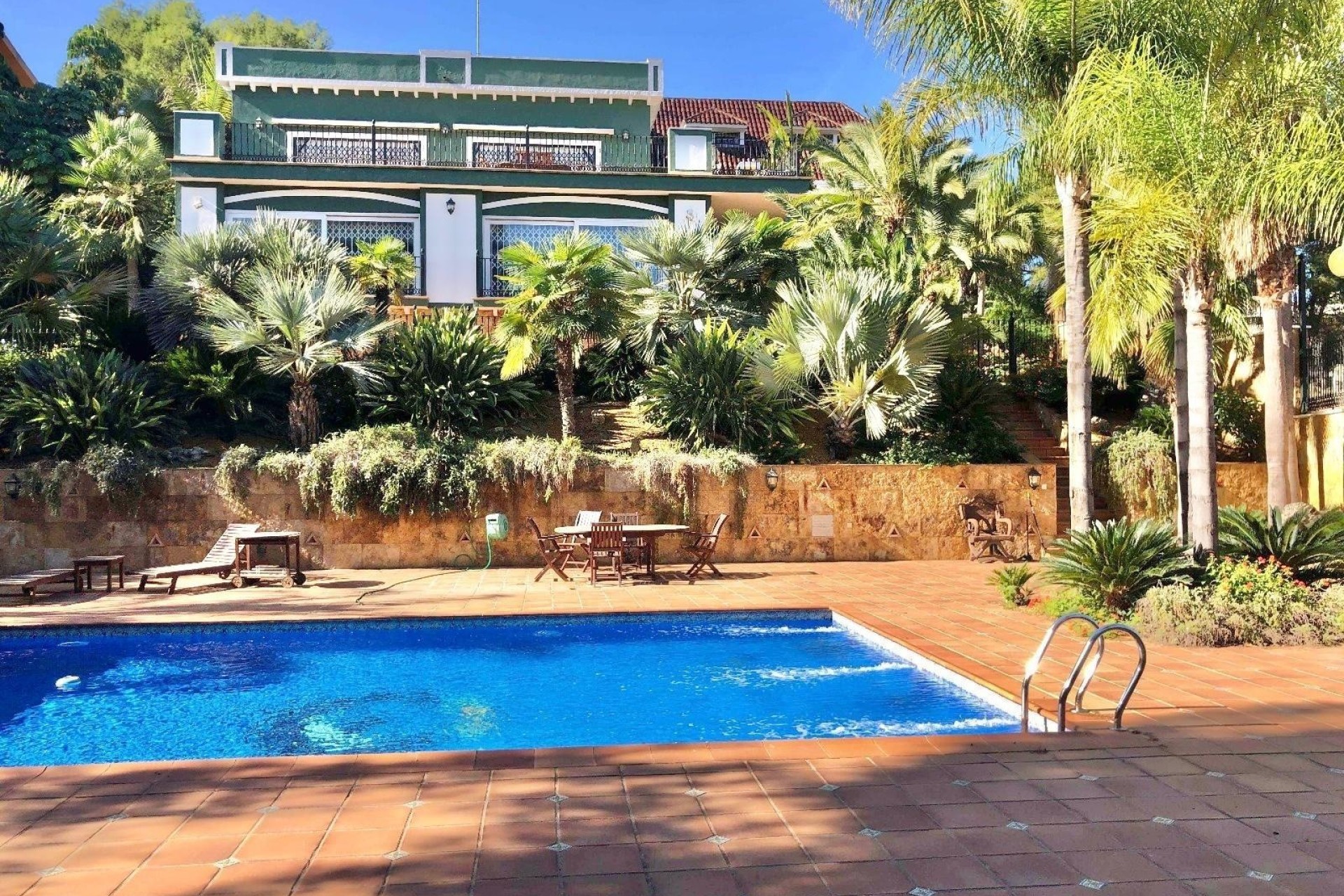 Resale - Freistehende Villa -
El Palmar