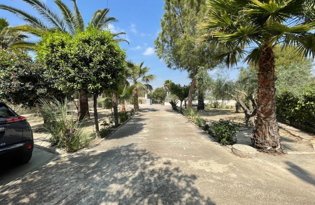 Resale - Freistehende Villa -
El Rebolledo