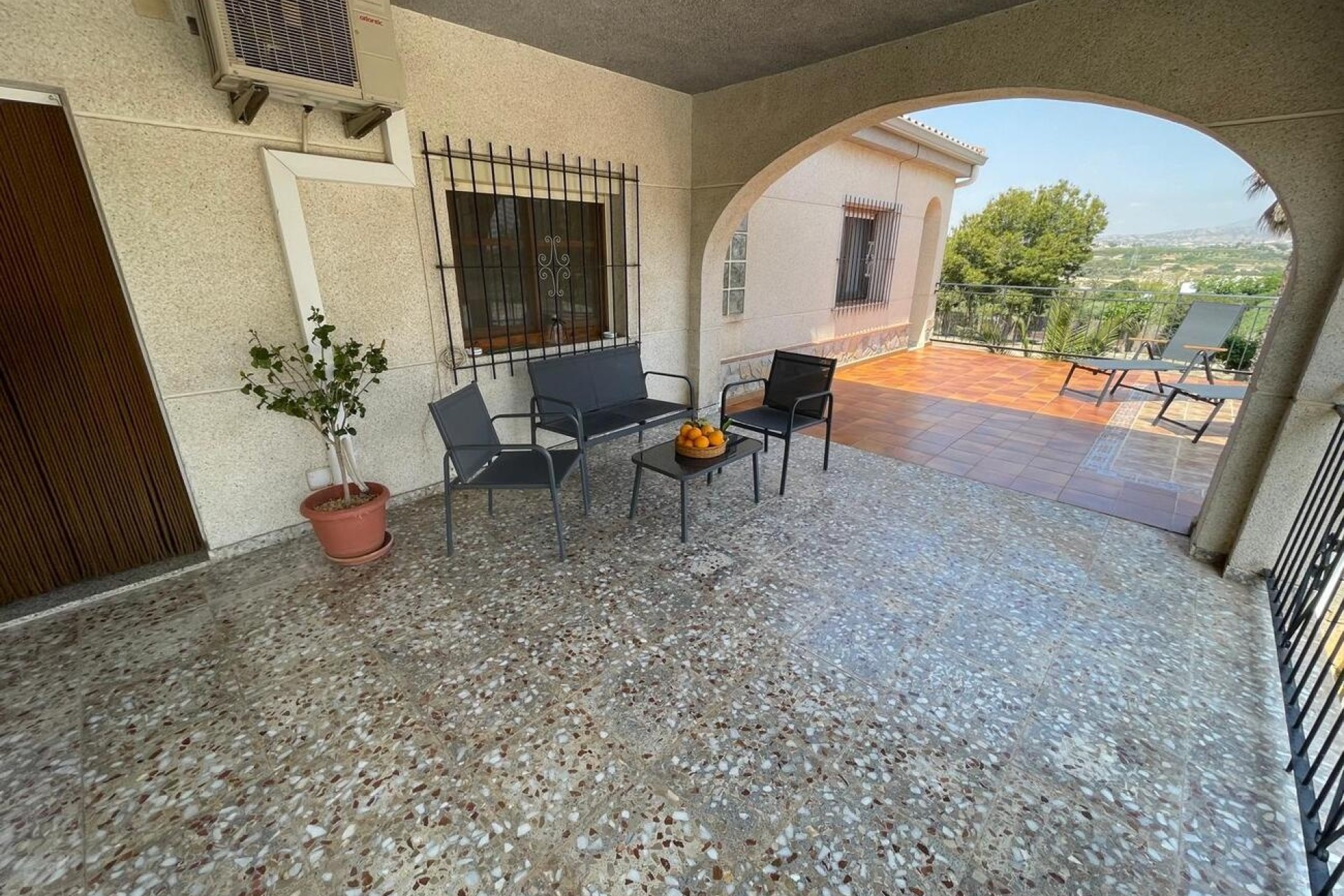 Resale - Freistehende Villa -
El Rebolledo