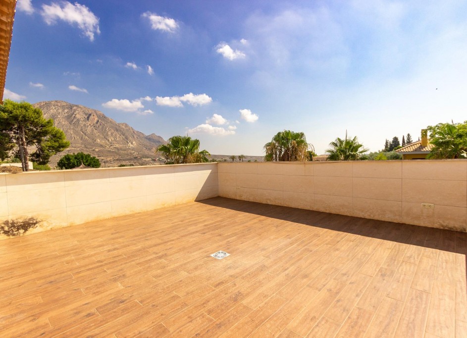 Resale - Freistehende Villa -
El Rebolledo