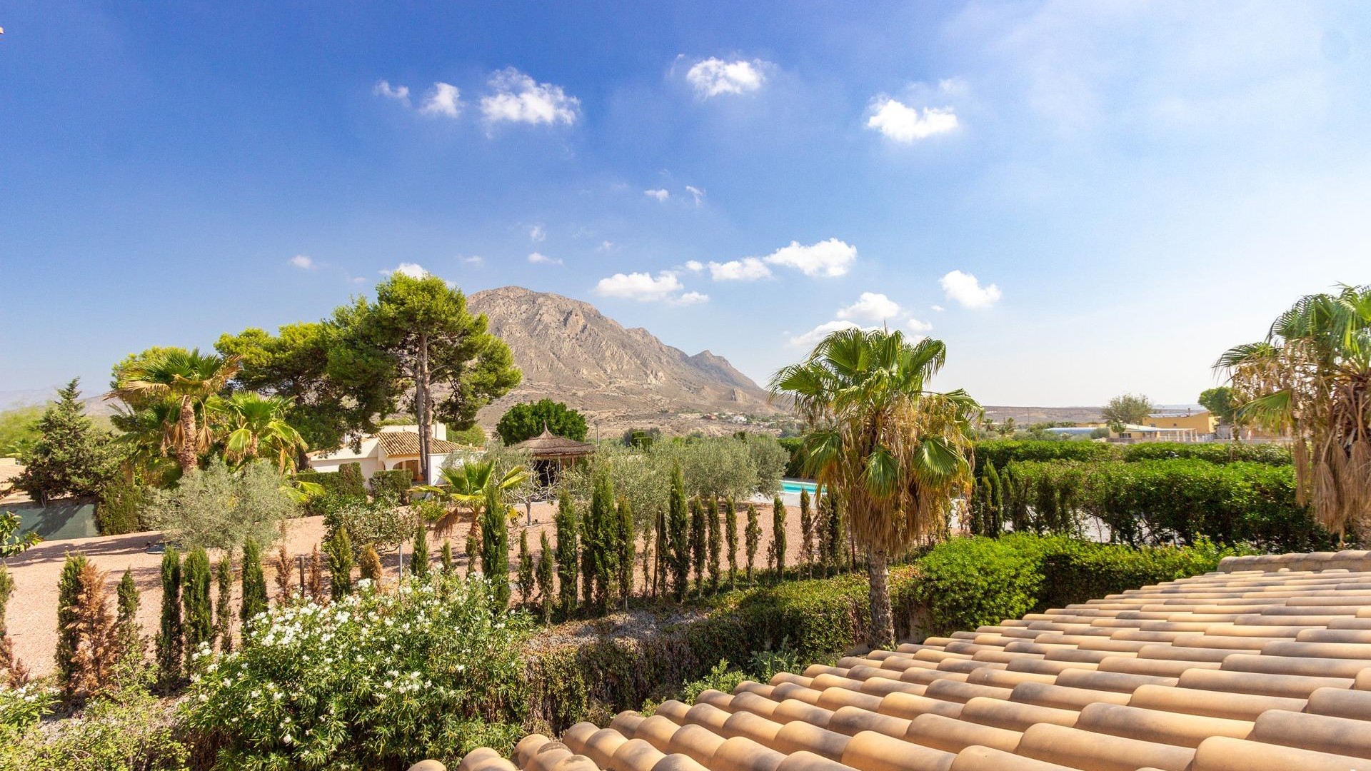 Resale - Freistehende Villa -
El Rebolledo