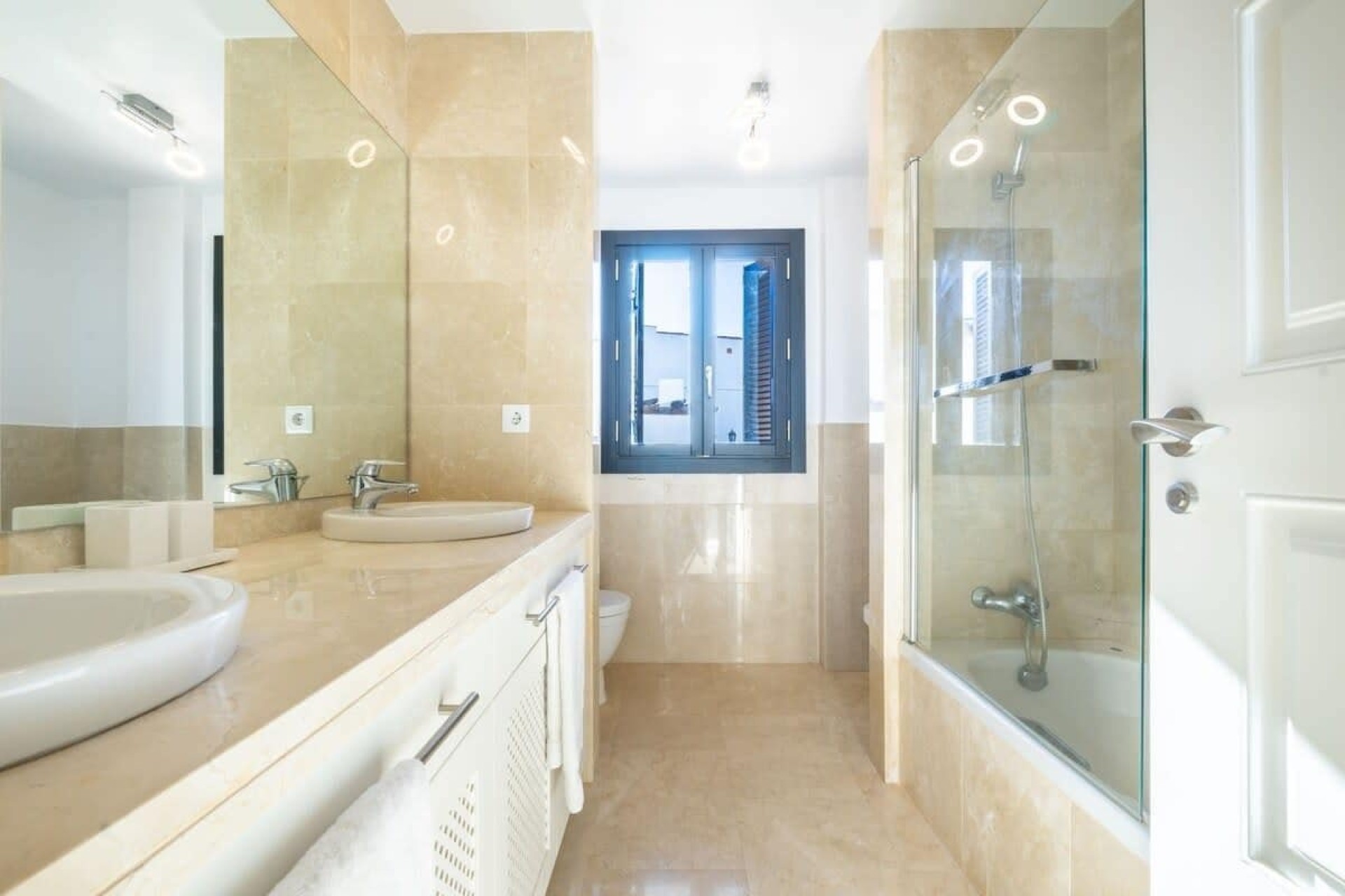 Resale - Freistehende Villa -
El Valle Golf Resort