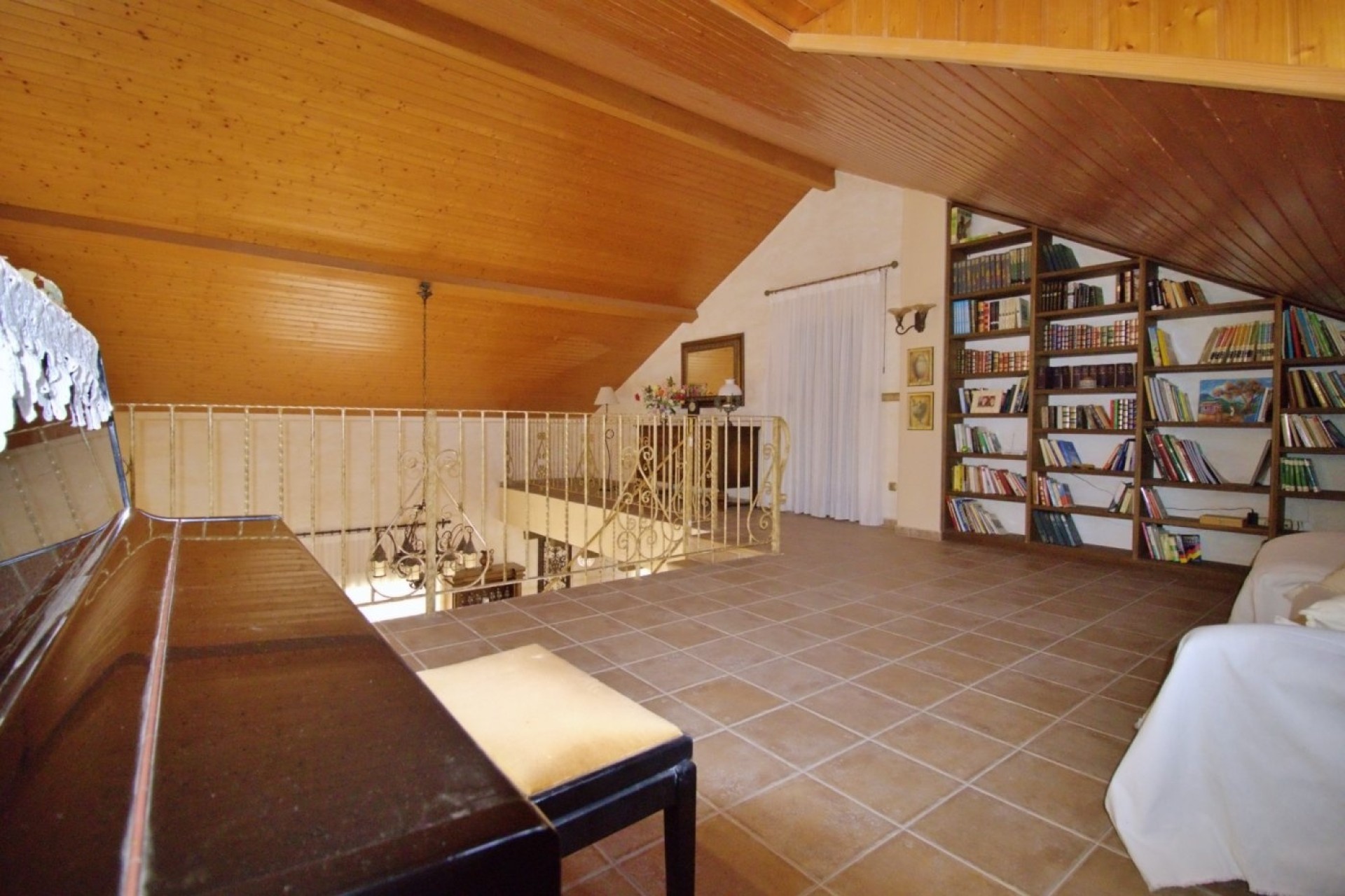 Resale - Freistehende Villa -
Elche - Valverde