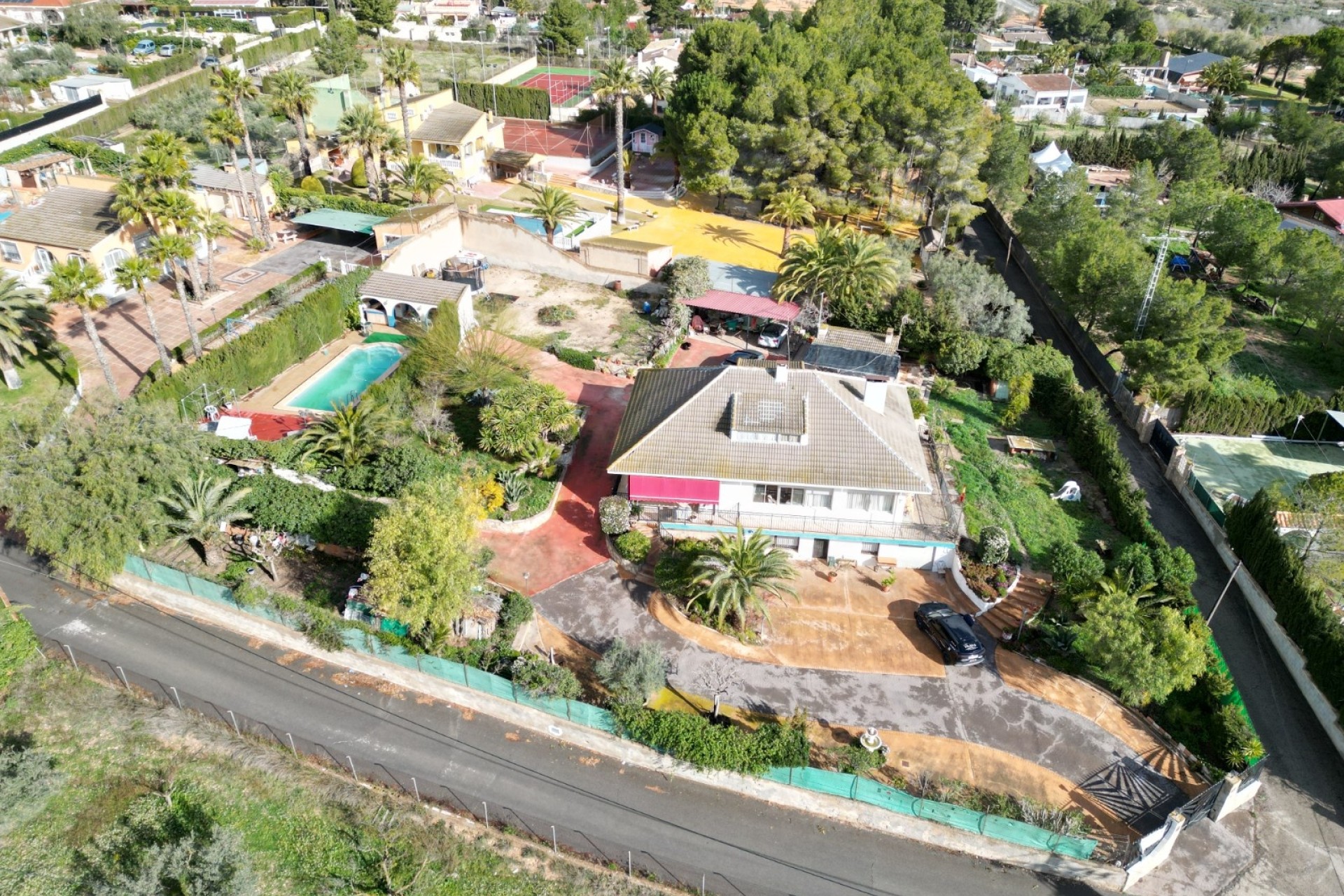 Resale - Freistehende Villa -
Elda - Inland