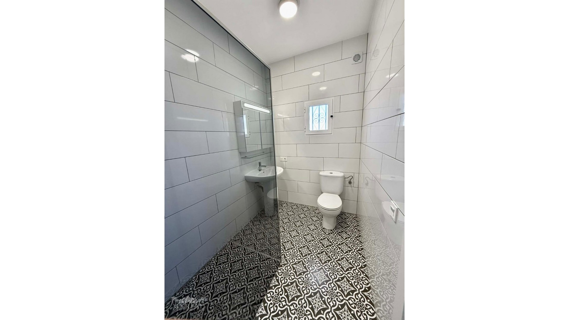 Resale - Freistehende Villa -
Fortuna - Fortuna Murcia