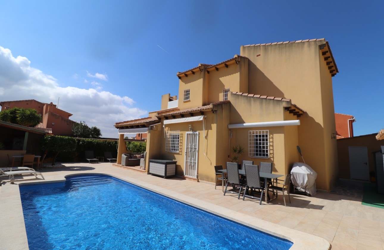 Resale - Freistehende Villa -
Fortuna - LAS KALENDAS