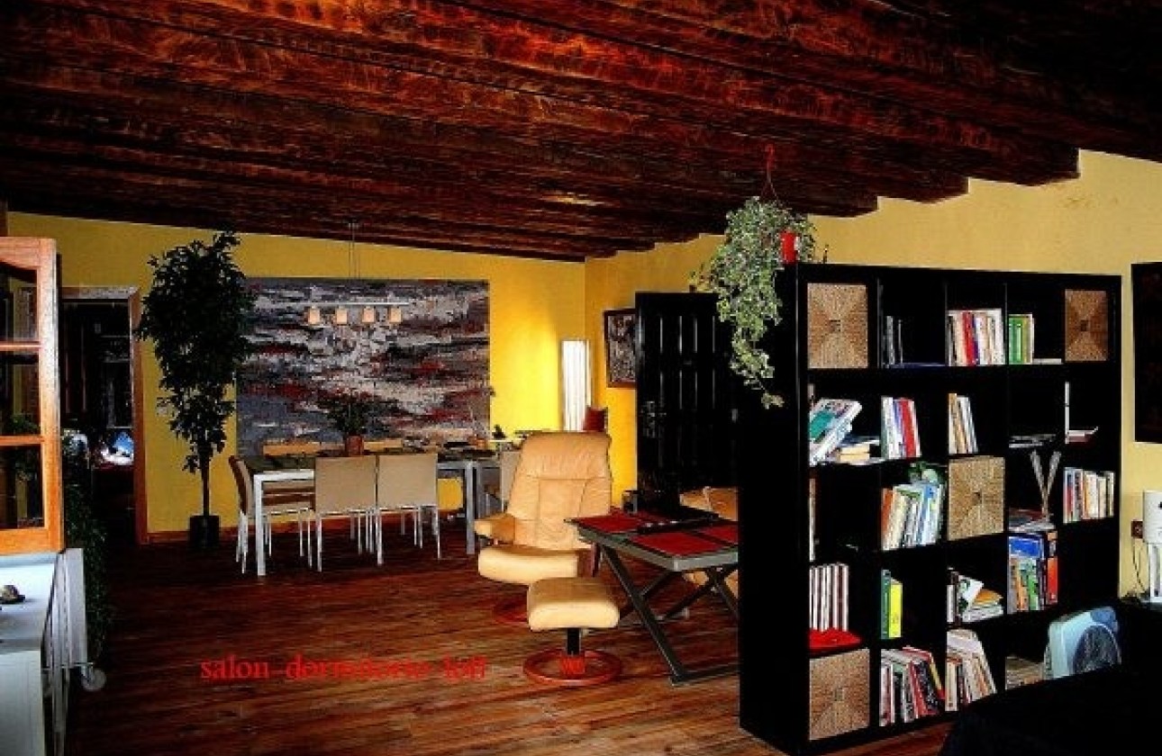 Resale - Freistehende Villa -
Gea y Truyols