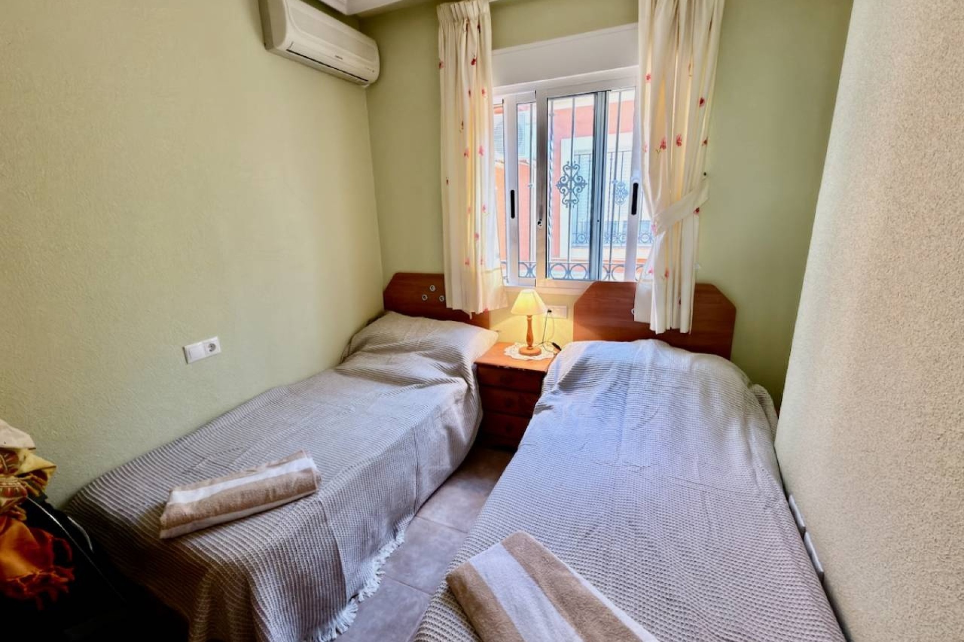 Resale - Freistehende Villa -
Guardamar del Segura - El Raso