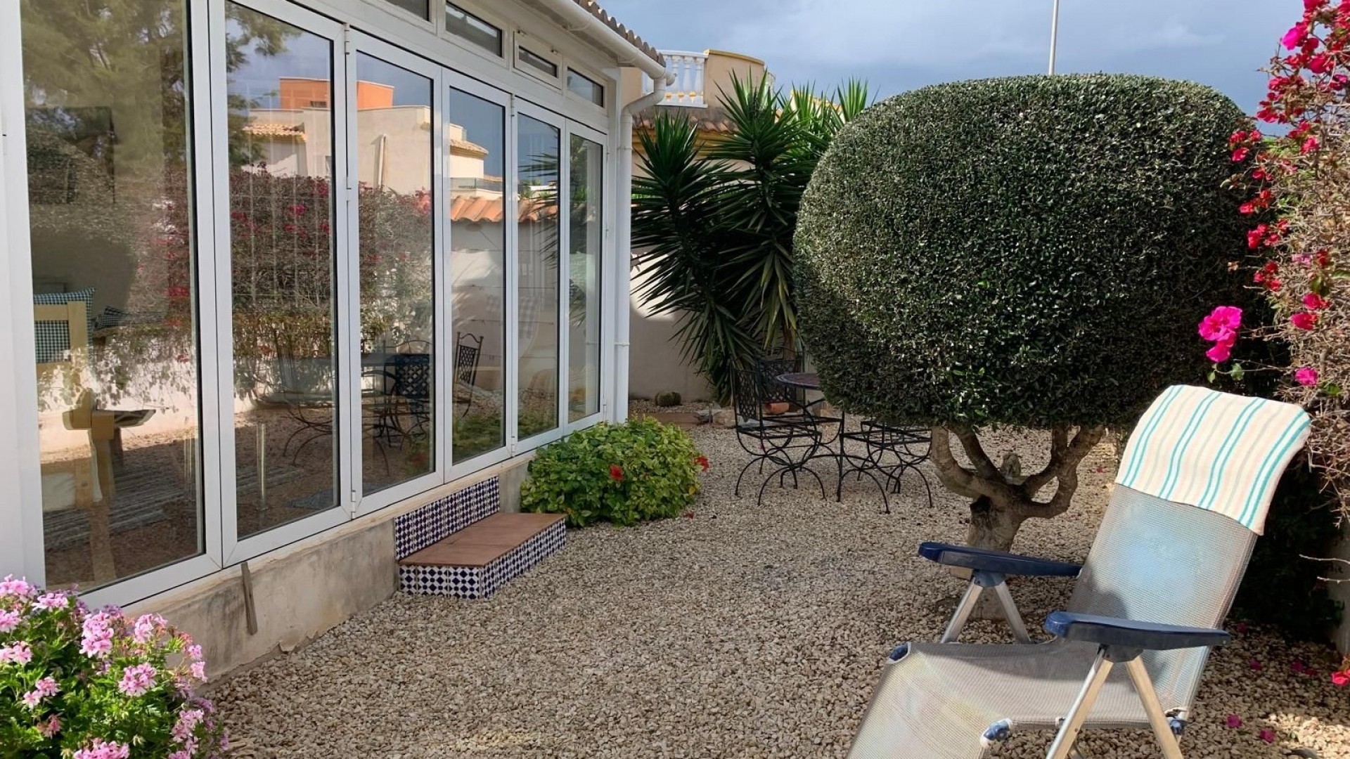 Resale - Freistehende Villa -
Guardamar del Segura - Guardamar - El Raso