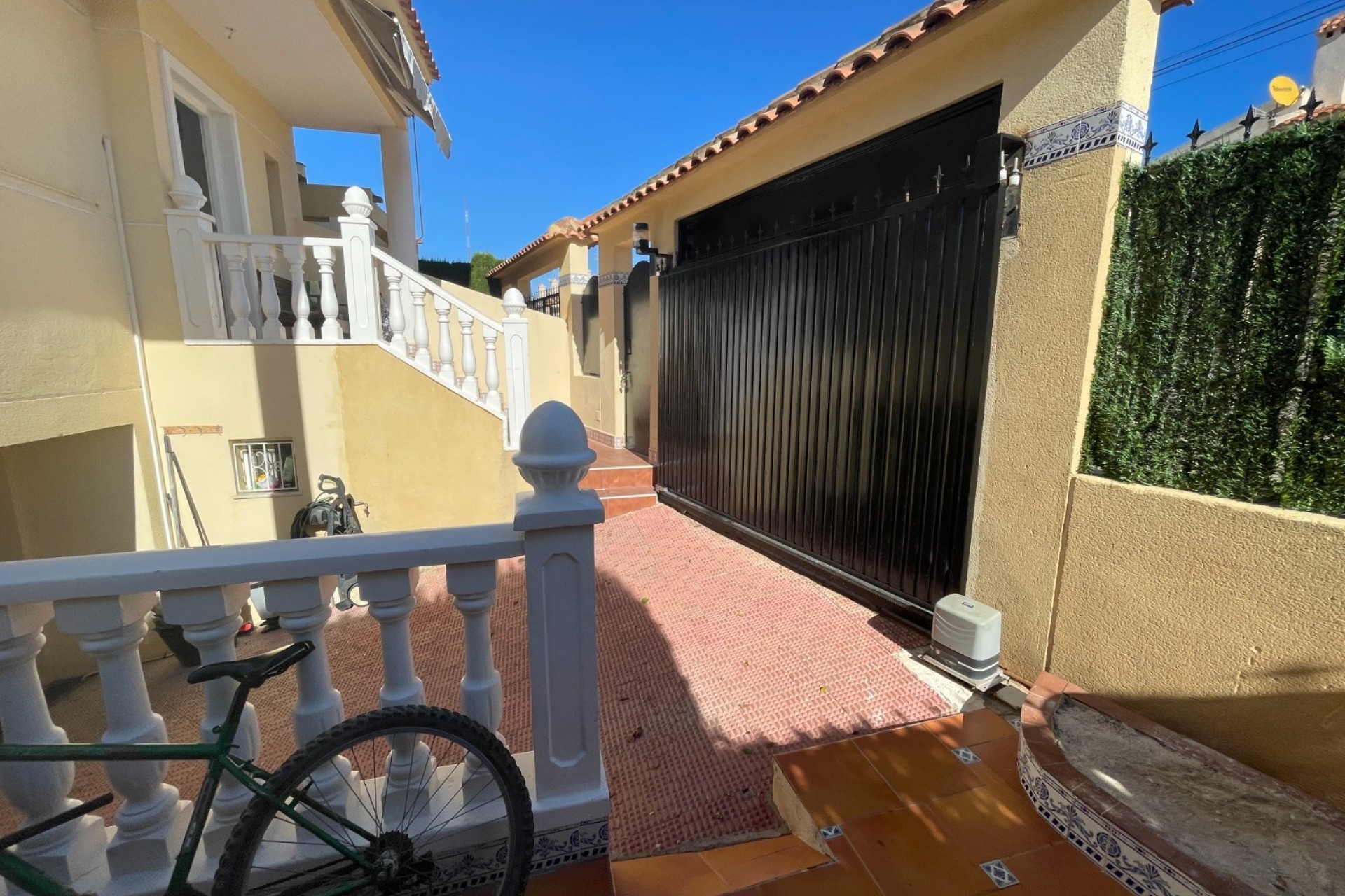 Resale - Freistehende Villa -
Guardamar del Segura